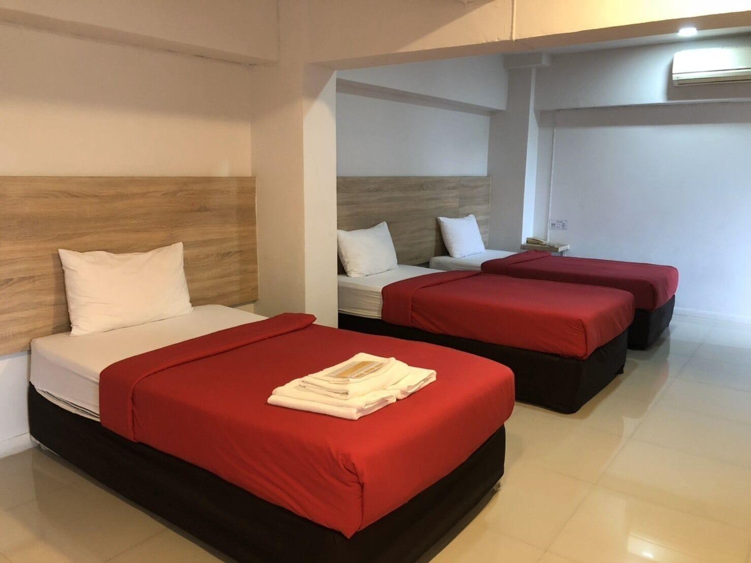 48 Donmuang Airport Hotel