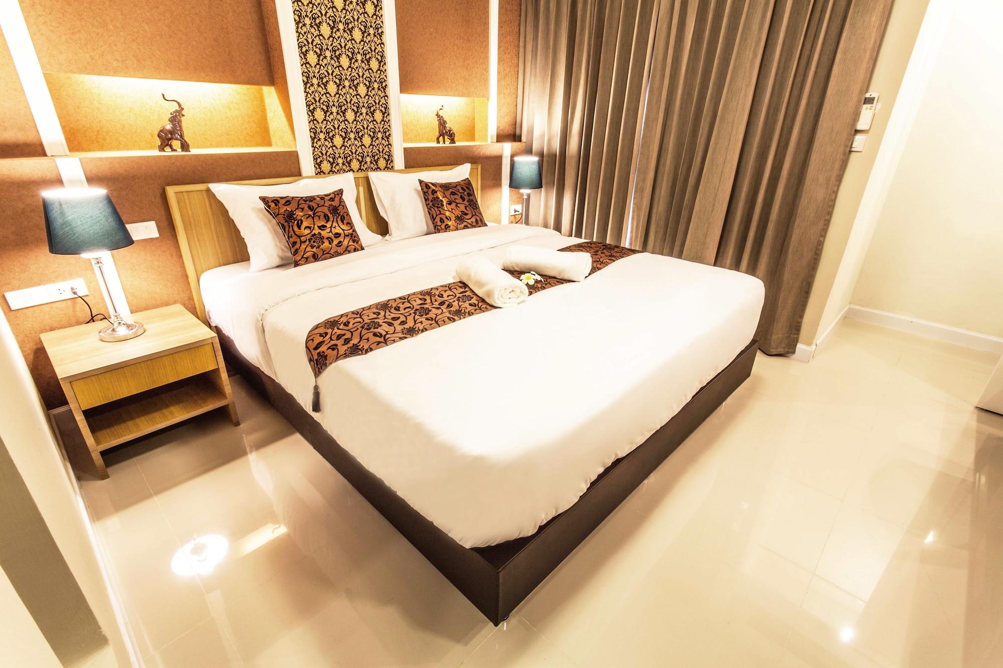 The Aim Sathorn 3*