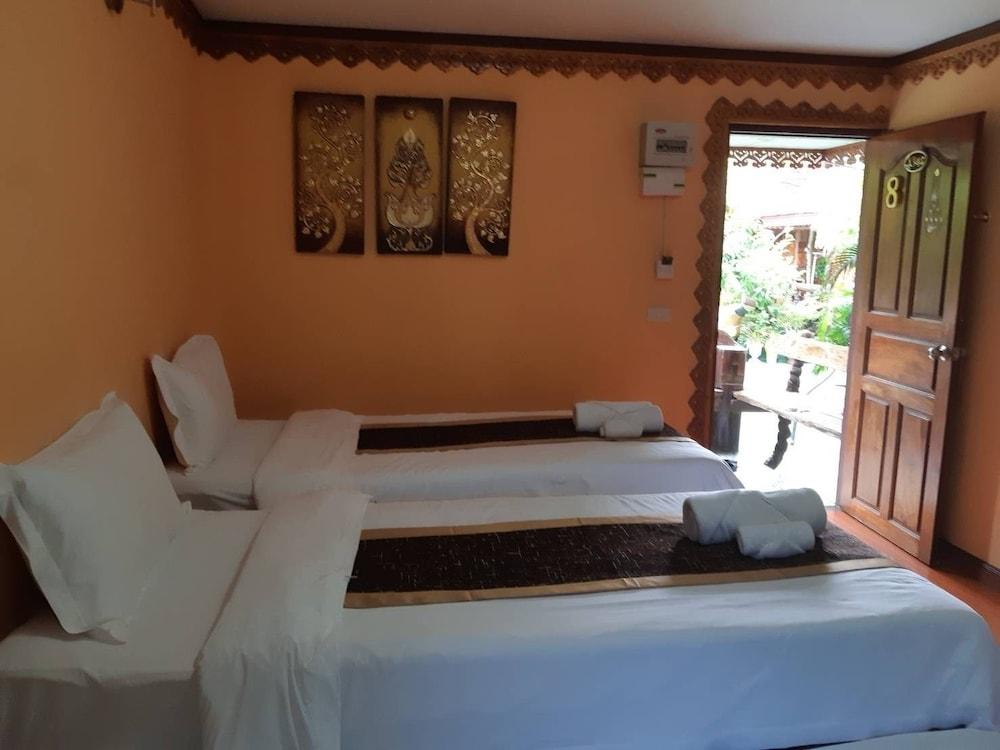 Resor Montri Donmuang 2*