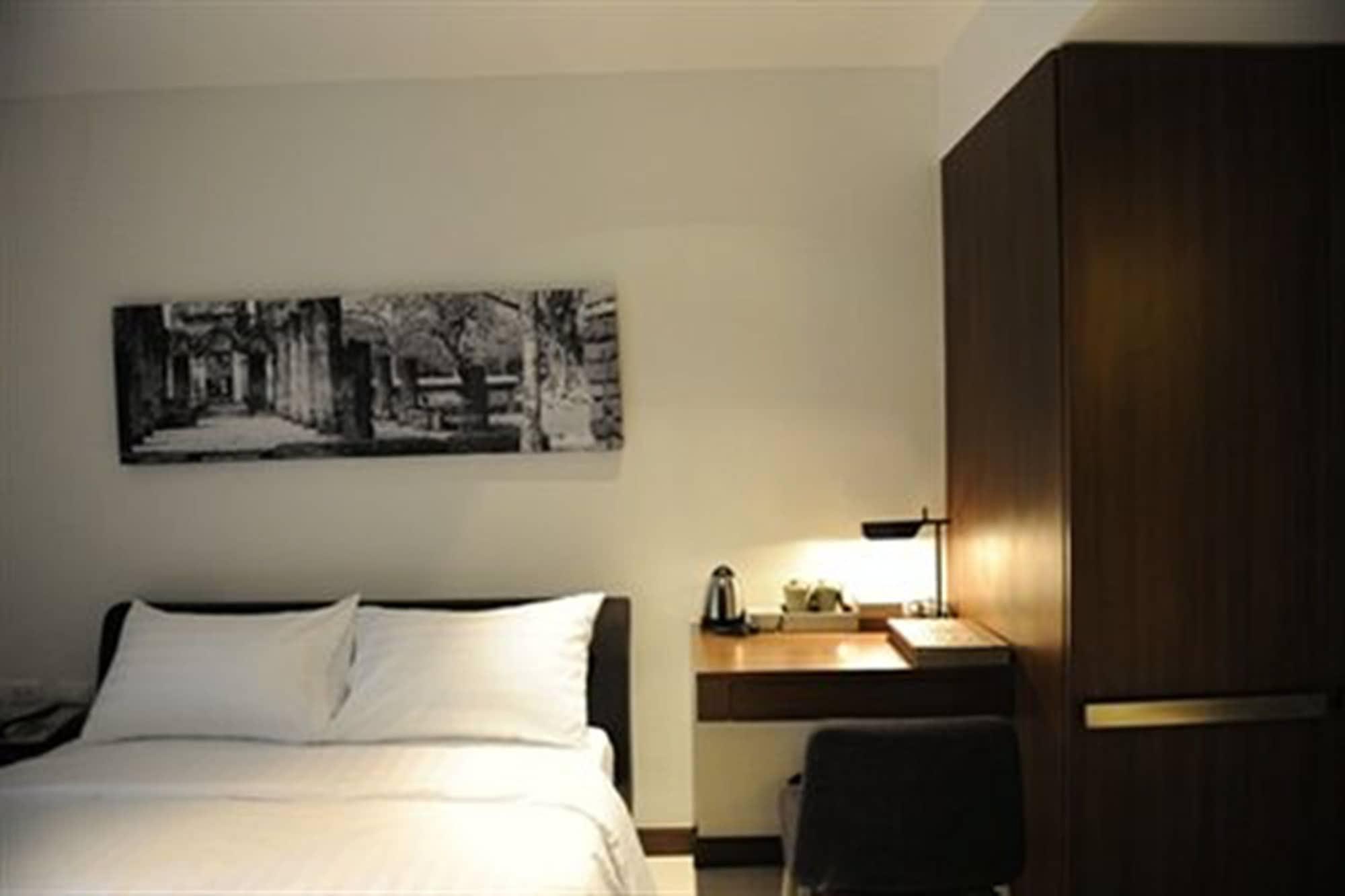 S33 Compact Sukhumvit Hotel Bangkok
