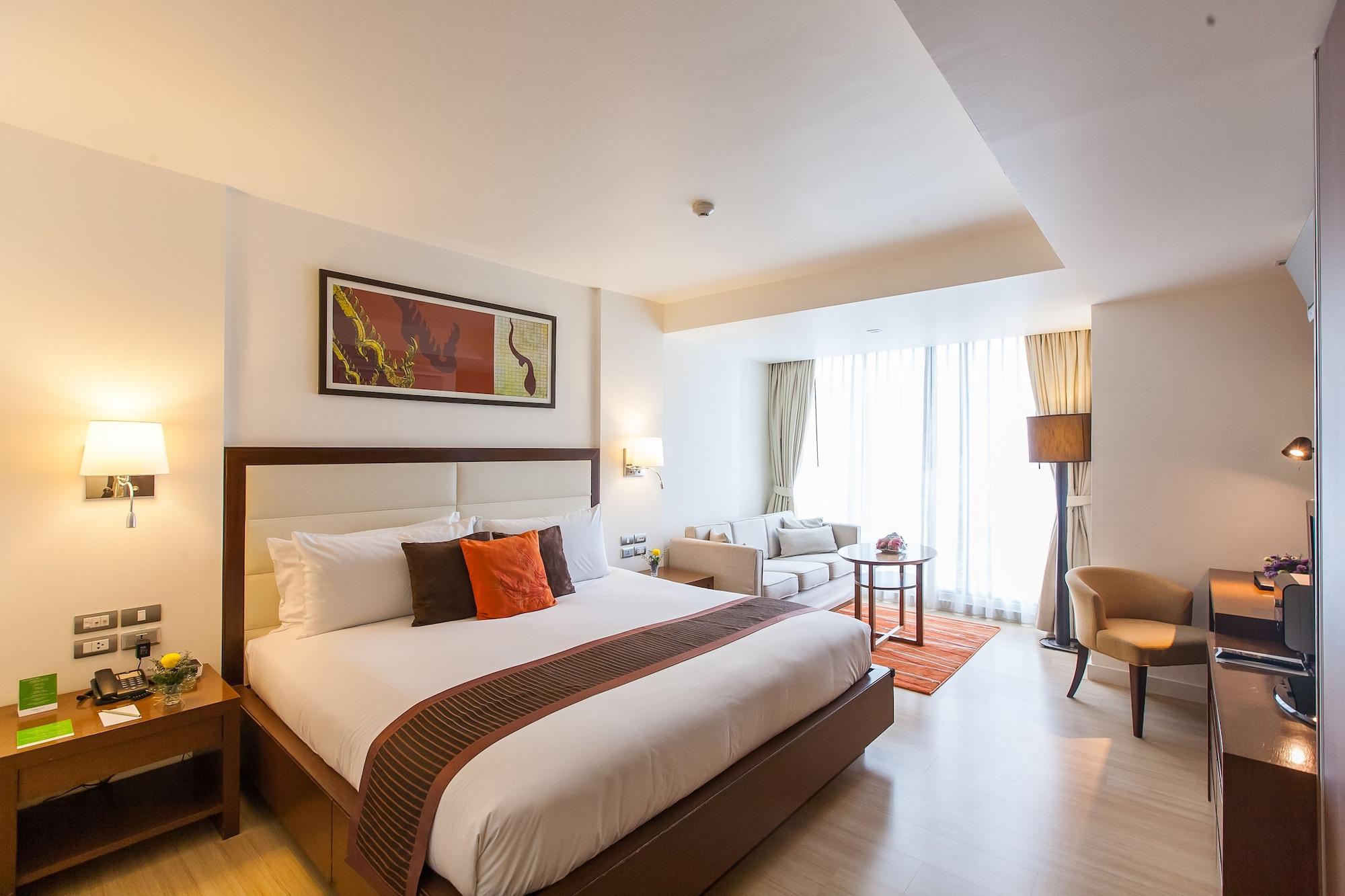 Oakwood Sukhumvit 24 Hotel