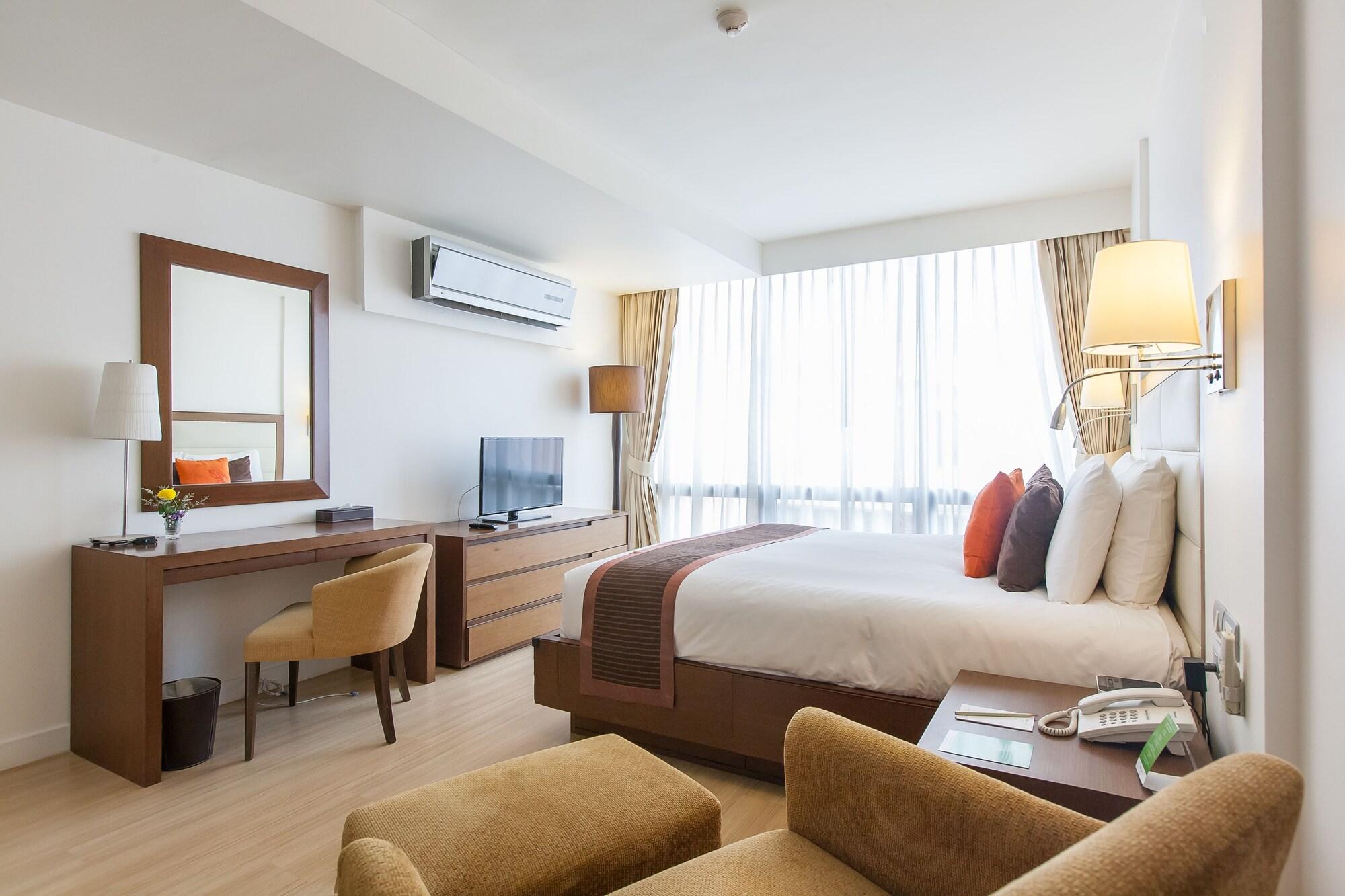 Oakwood Sukhumvit 24 Bangkok