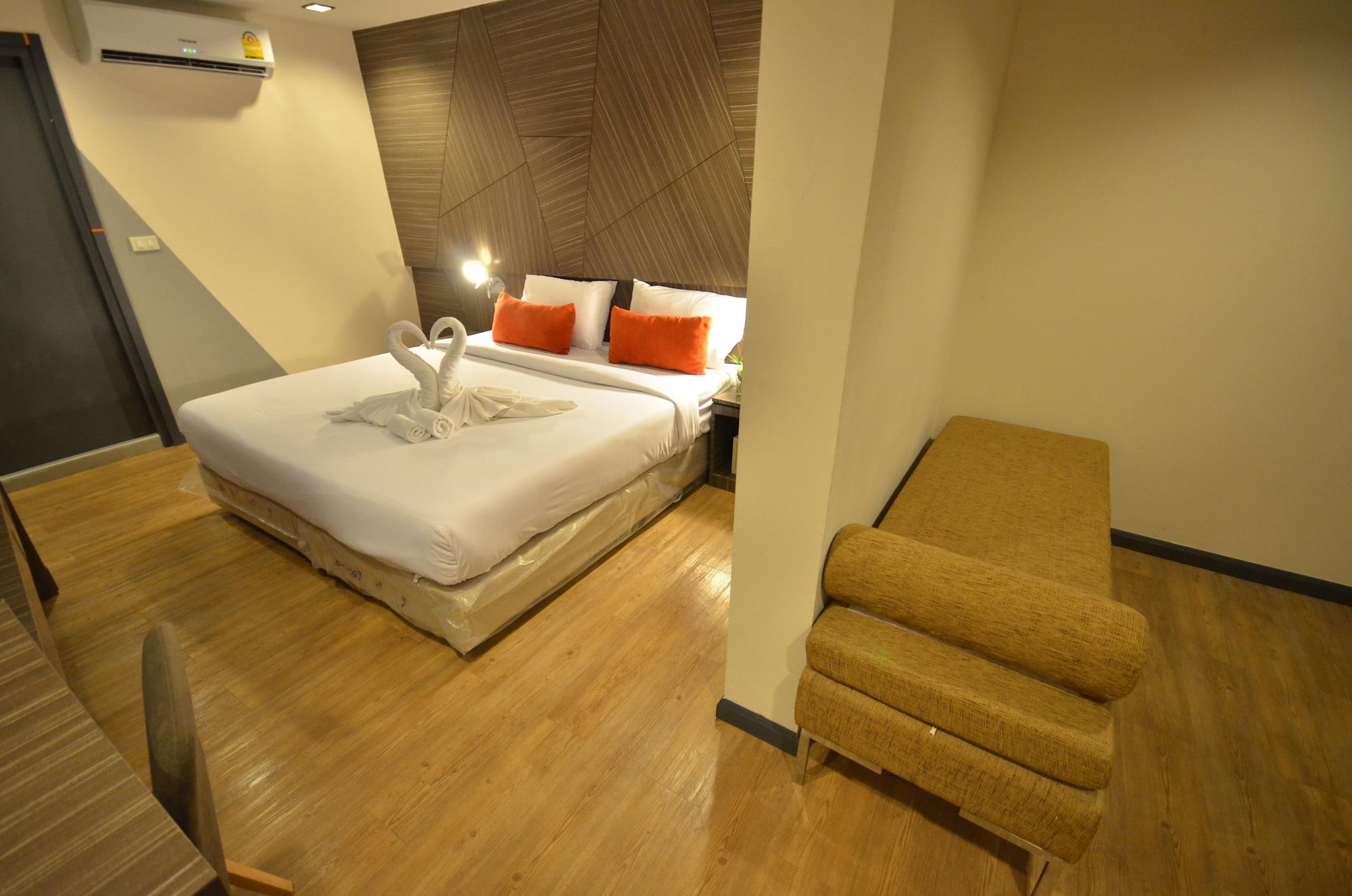 Hostel H2 *