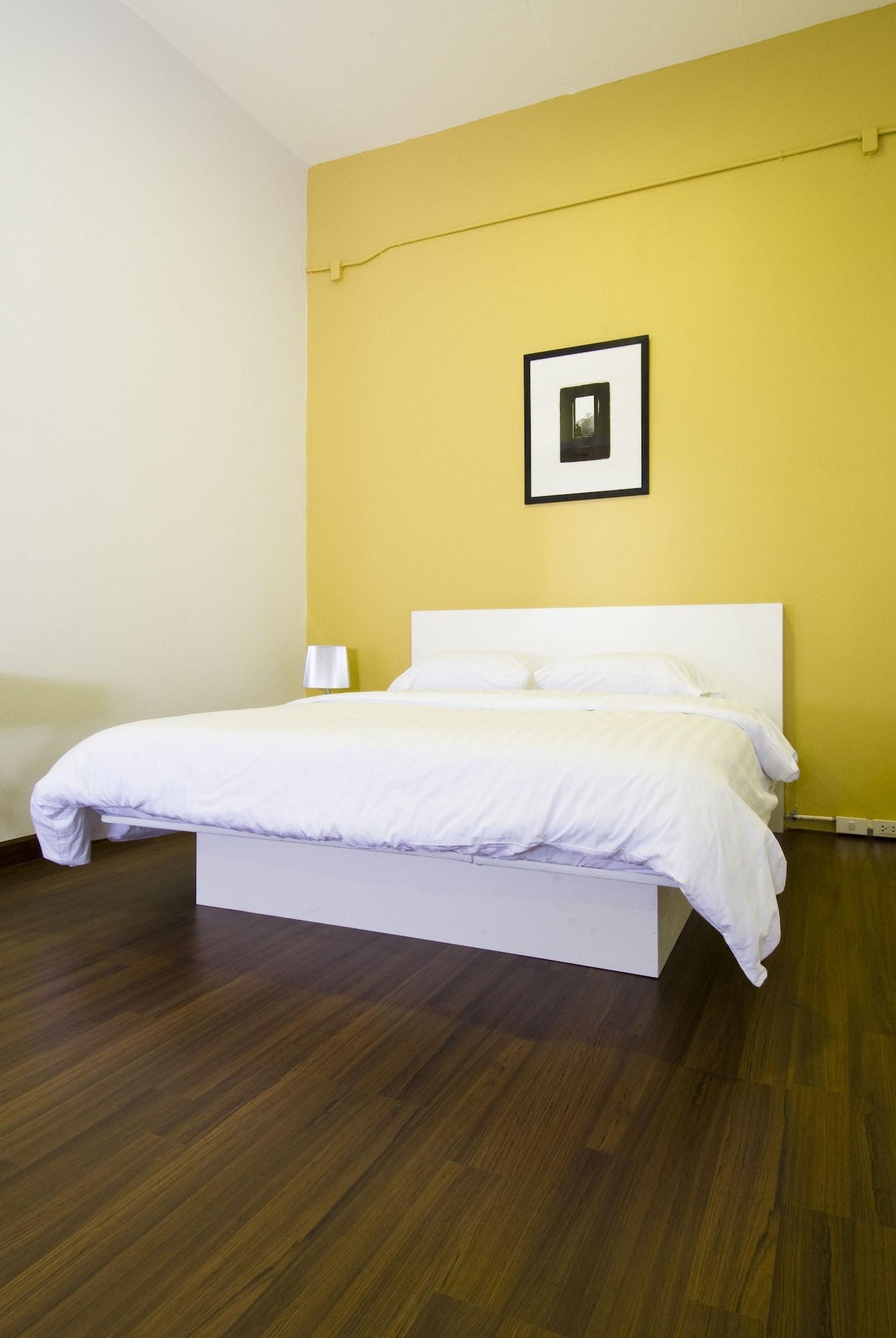 T Series Place Serviced Aparthotel Bangkok