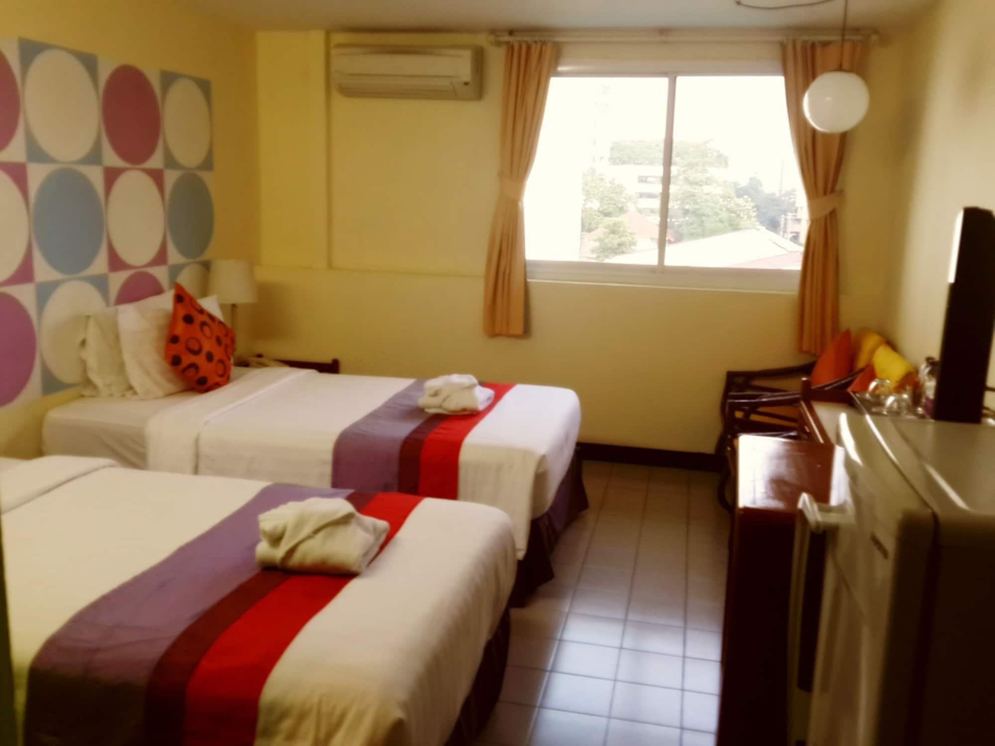 Hotel Sawasdee Sukhumvit 2*