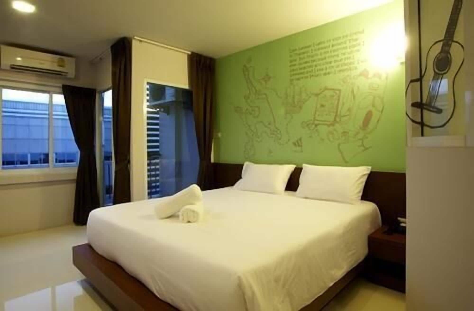 Loft 77 Hotel 3*