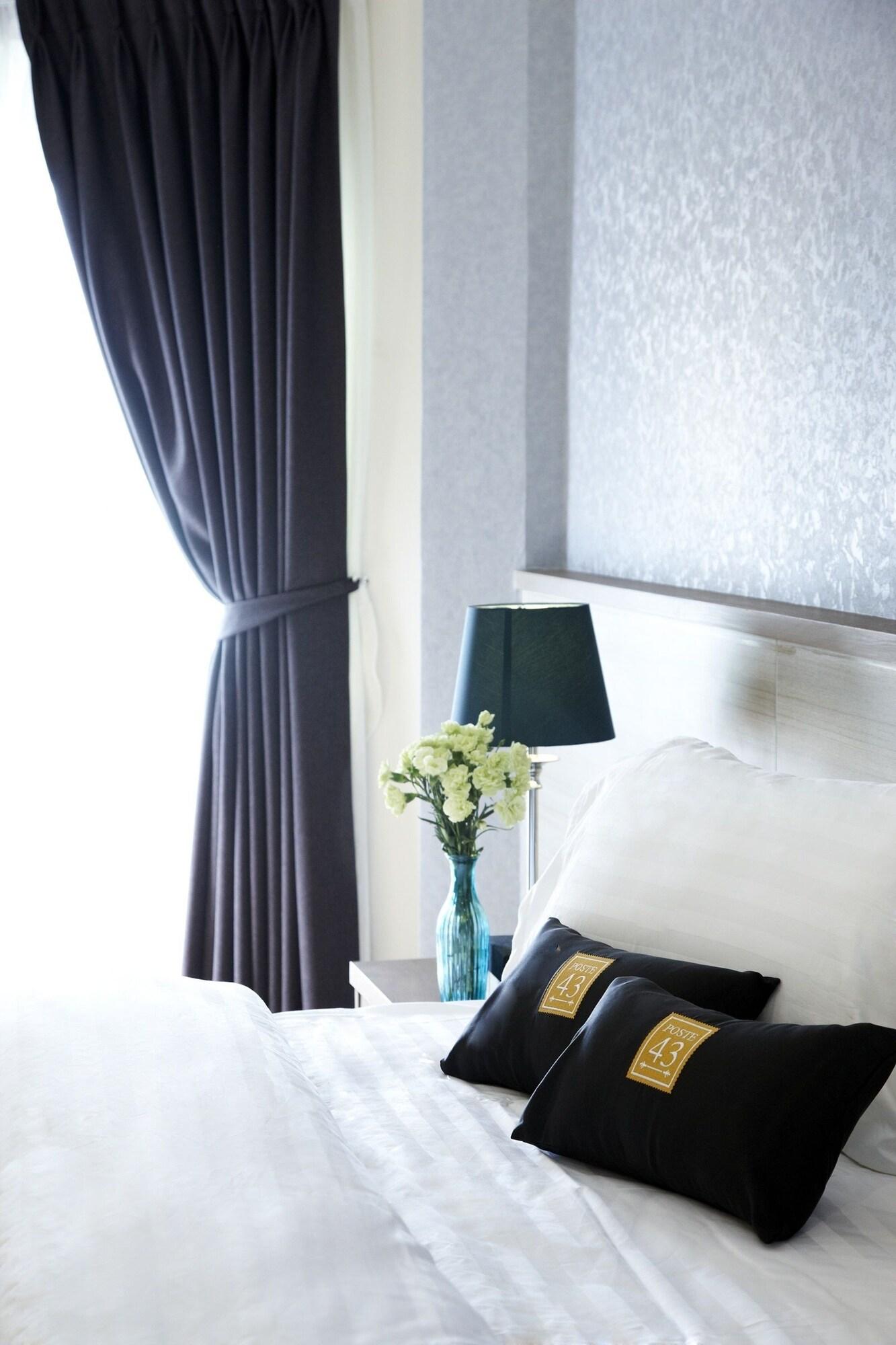 Hotel Poste 43