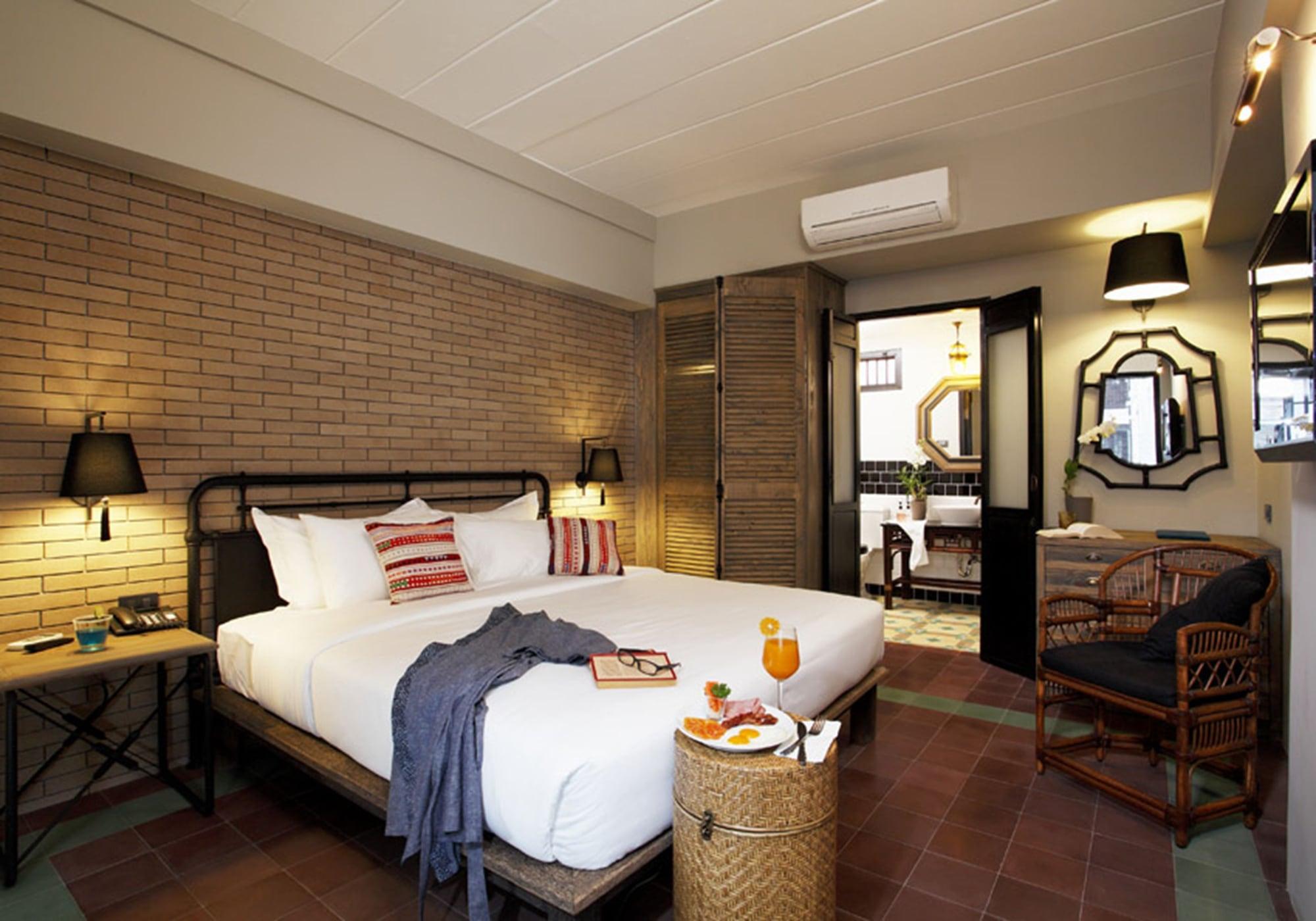 Baan Chart Hotel 4*