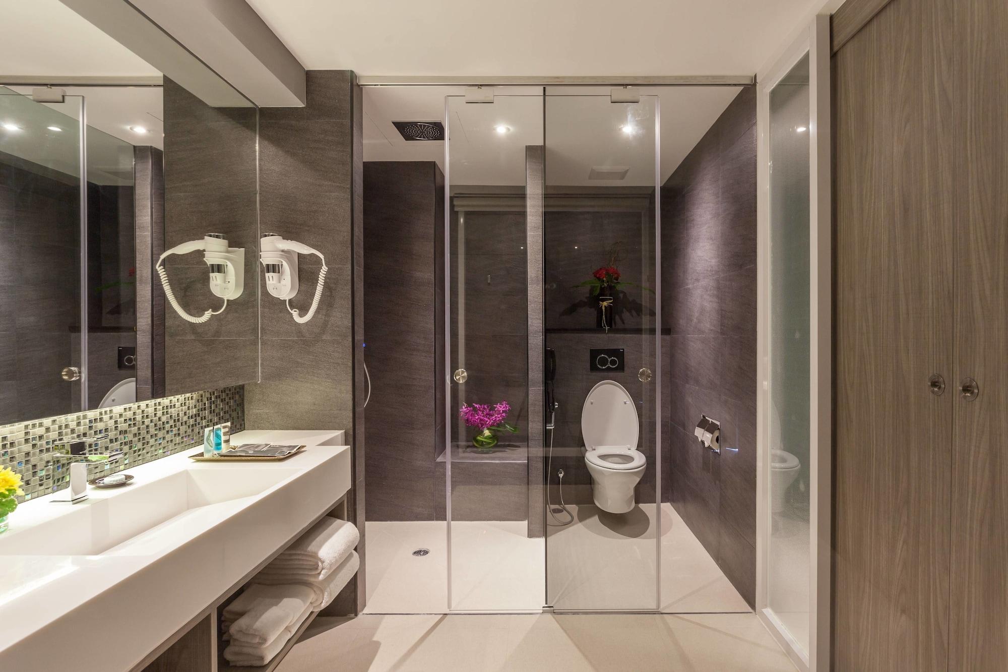 Grand 5 & Plaza Sukhumvit