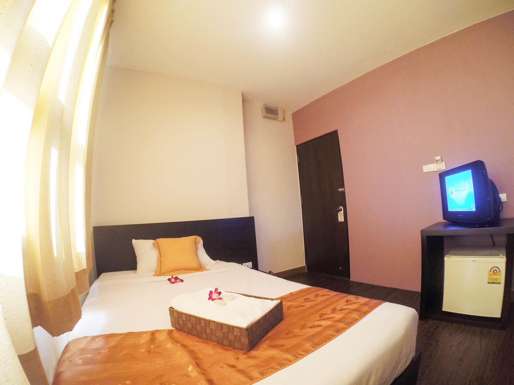 Khaosan Park 3*