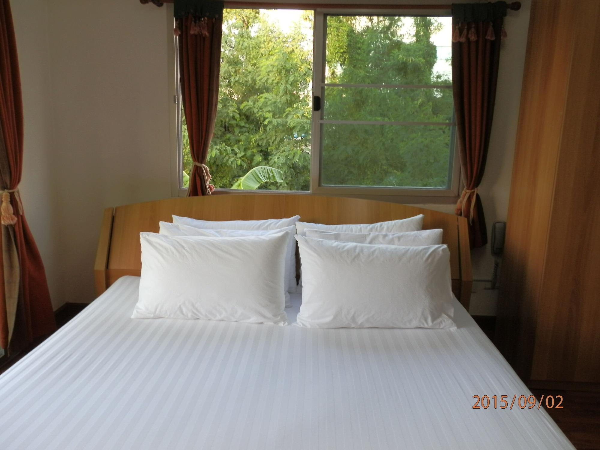 Sandy Serviced 2* Bangkok