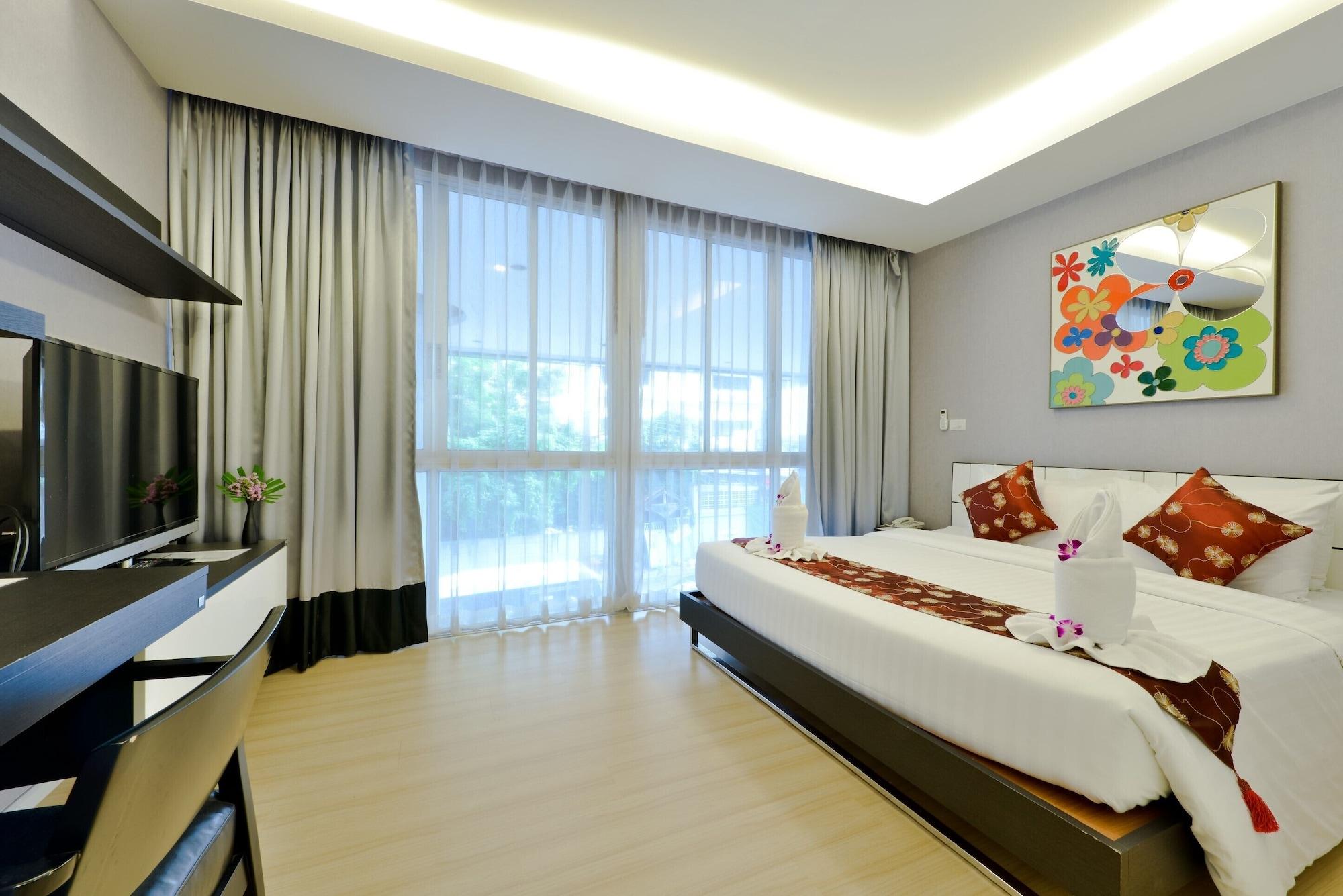 Icheck Sukhumvit 1 Hotel 4*