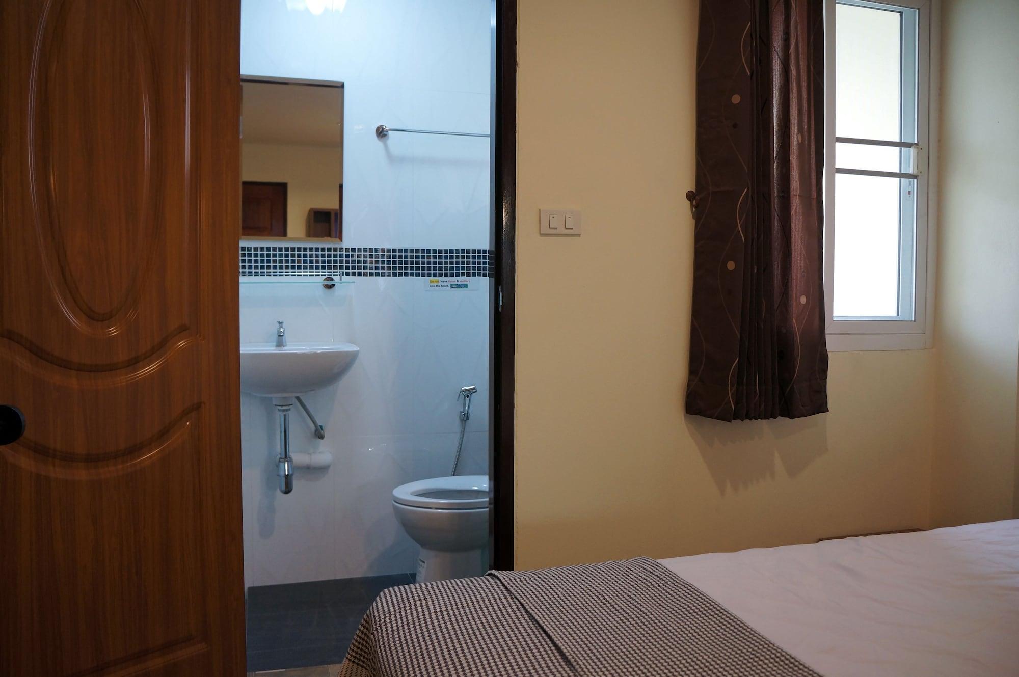 Homestay Samsen Sam Place *