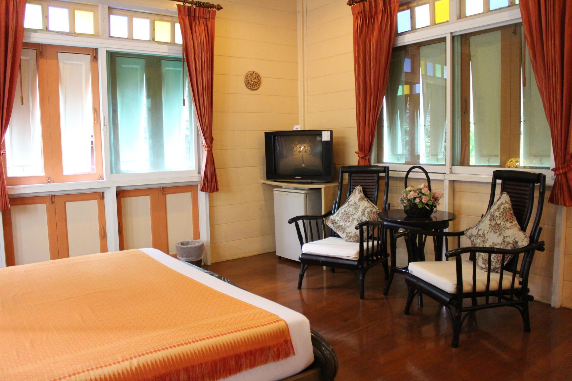 Homestay Samsen Sam Place