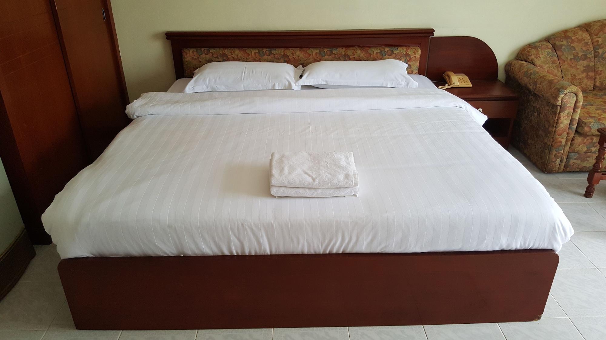 Hotel Poonchock Mansion Bangkok