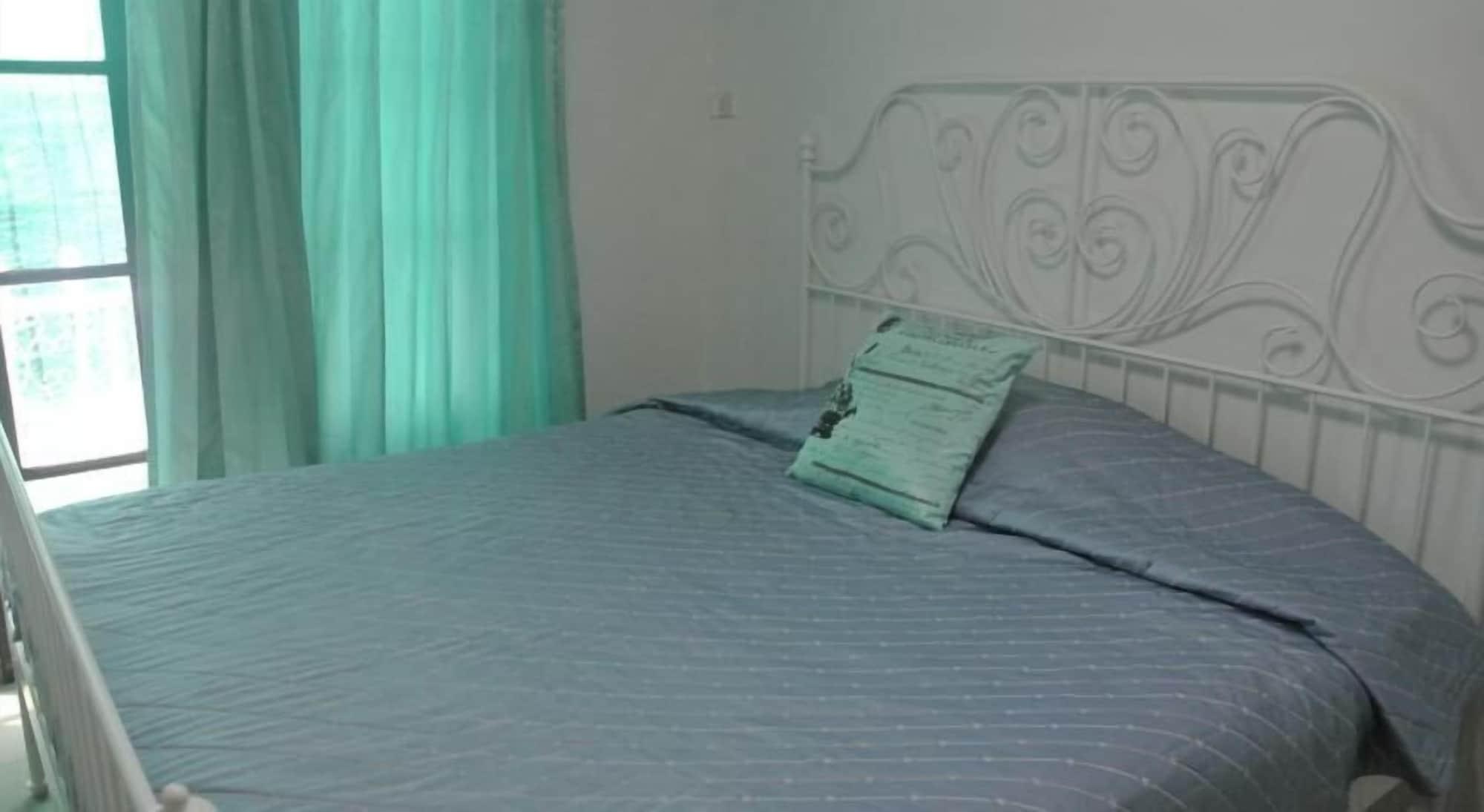Tempat Tidur & Sarapan Oriental Smile 2*