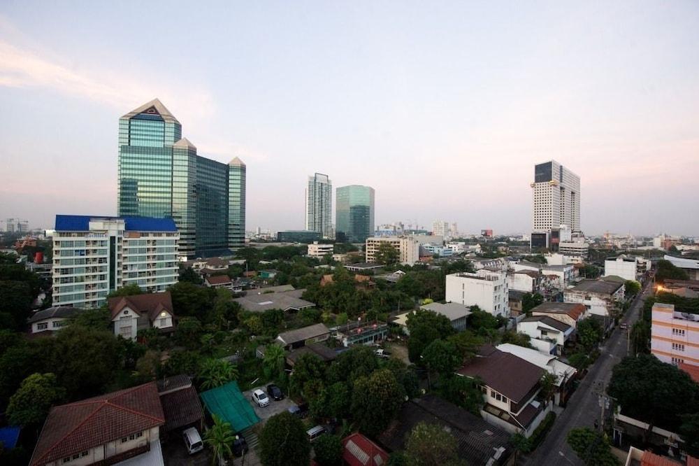 Poonchock Mansion Hotel Bangkok