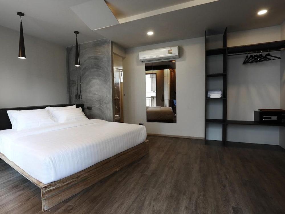 Hotel Tints Of Blue 3*