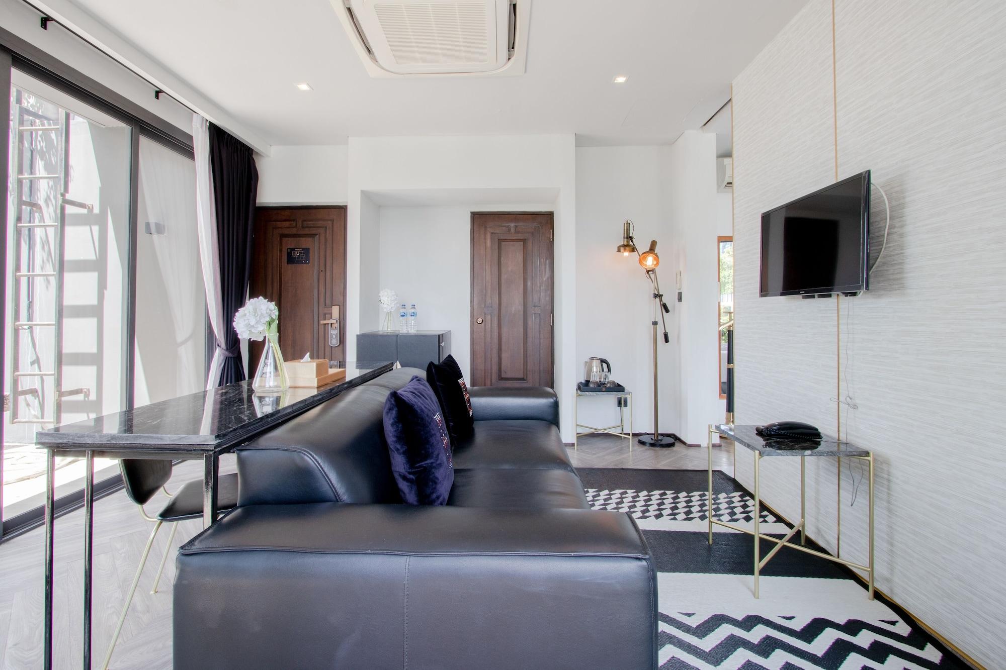 Hotel Ir-on 3*