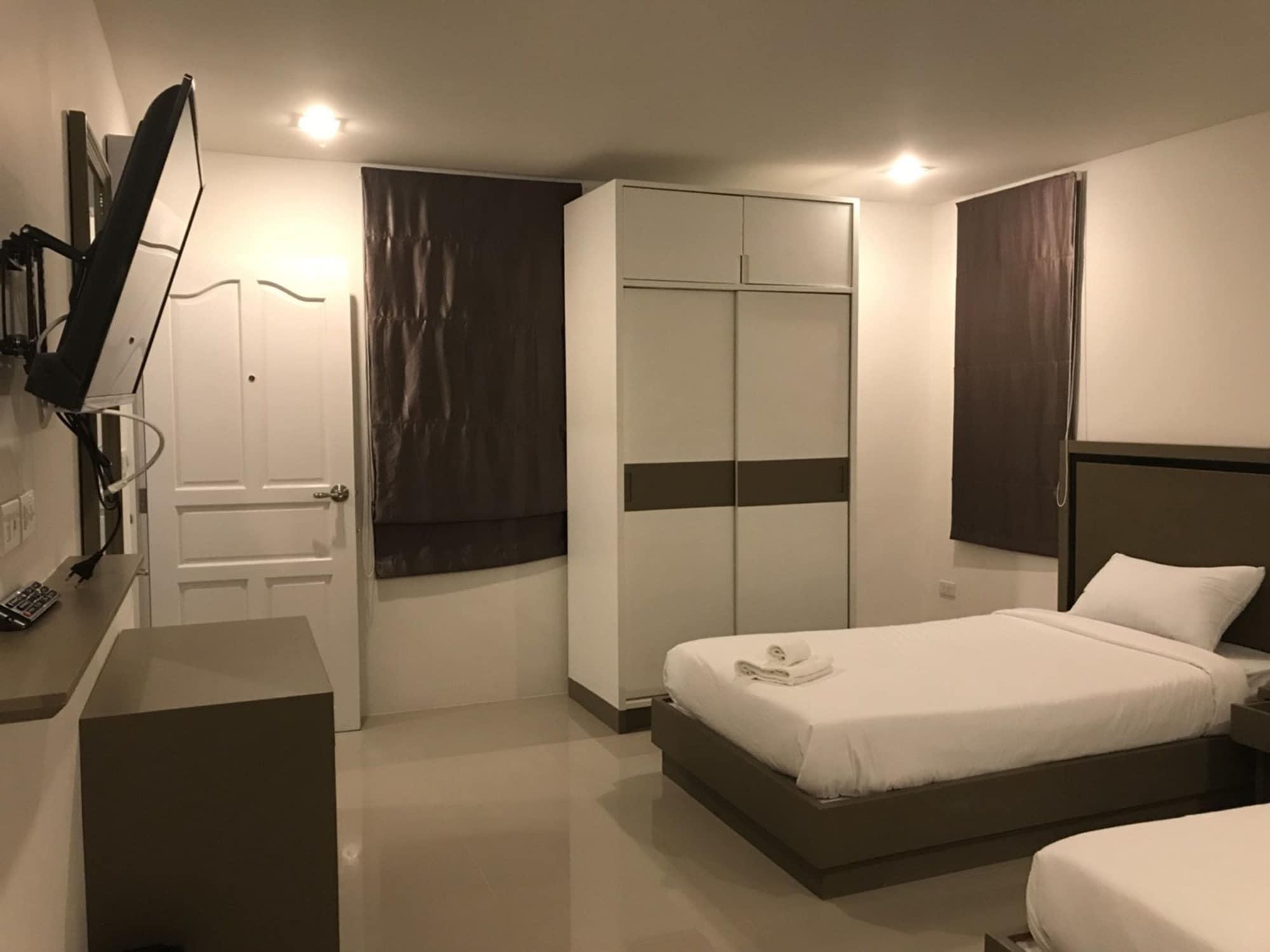 Guest house S.e.t Thanmongkol 3*