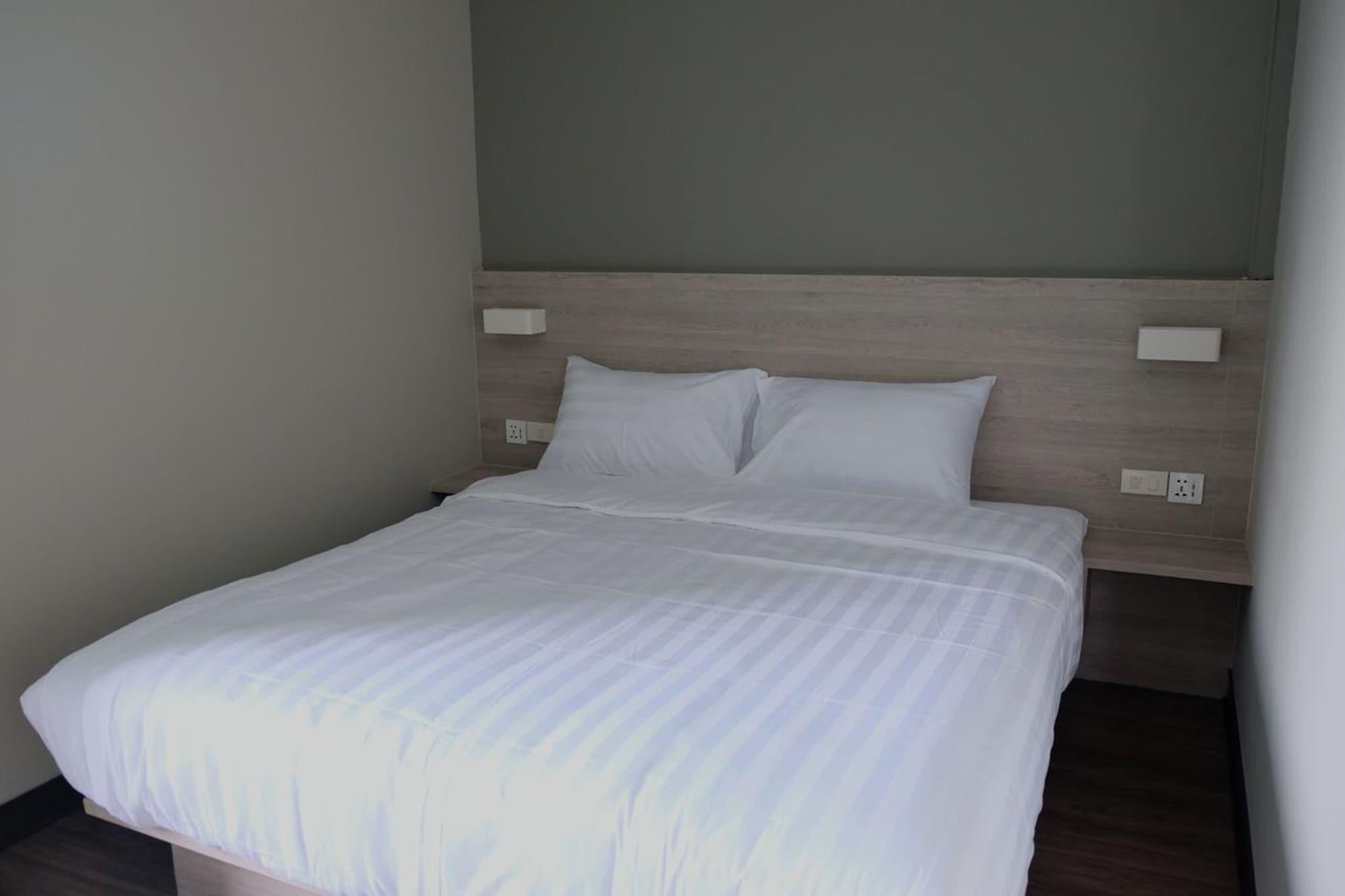 V Varee Hotel