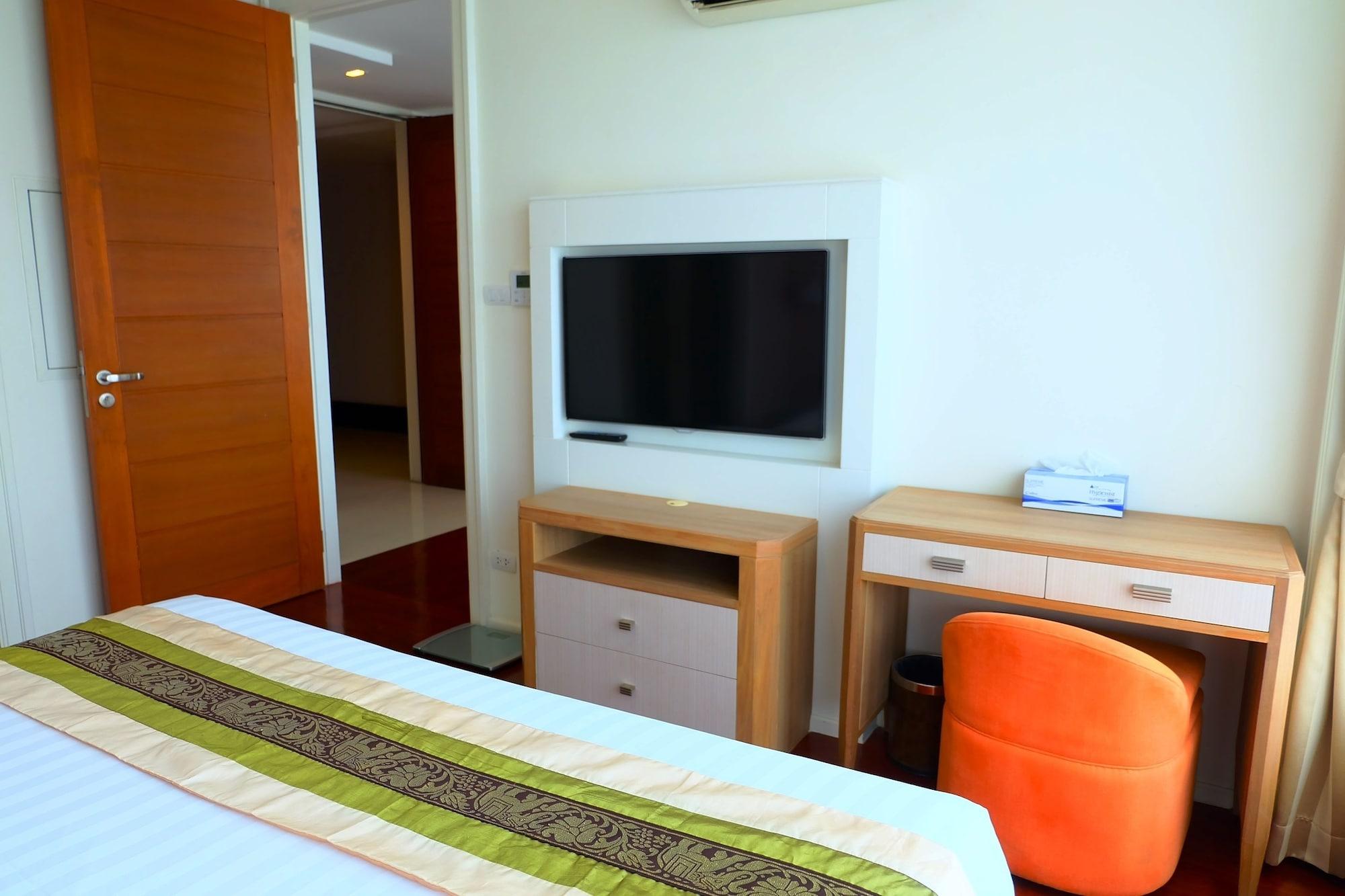 Gm Serviced Aparthotel 4*