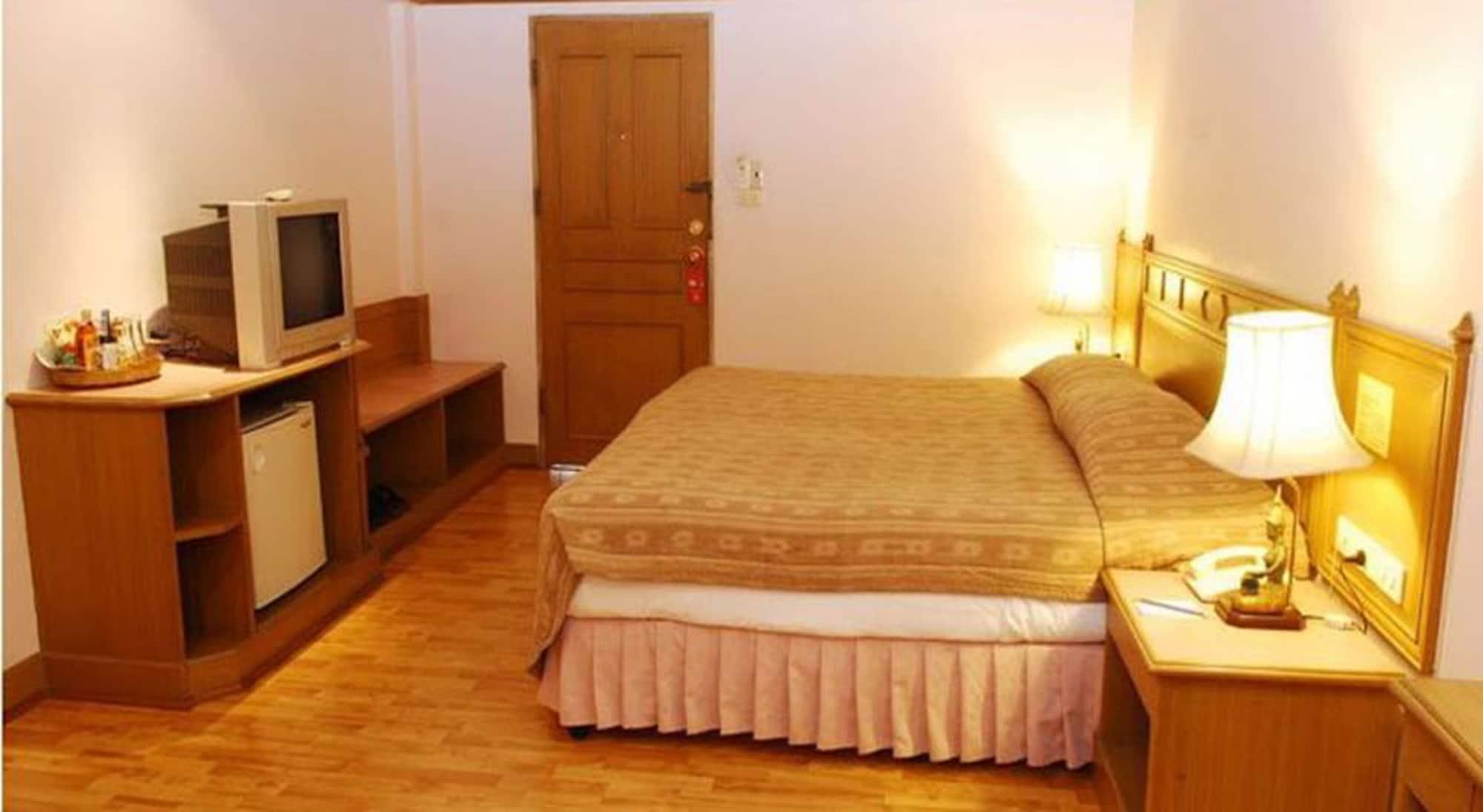 Silom Village Hotel