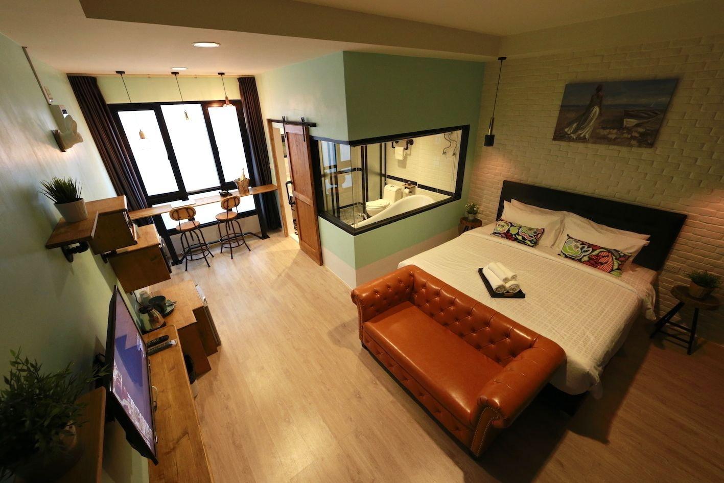 Adagio Hotel 3*