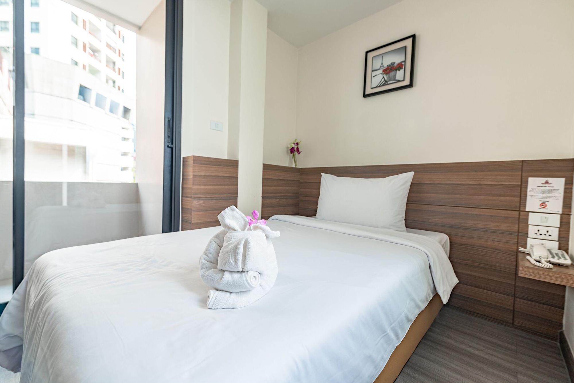 Hotel Sovereign Group At Pratunam