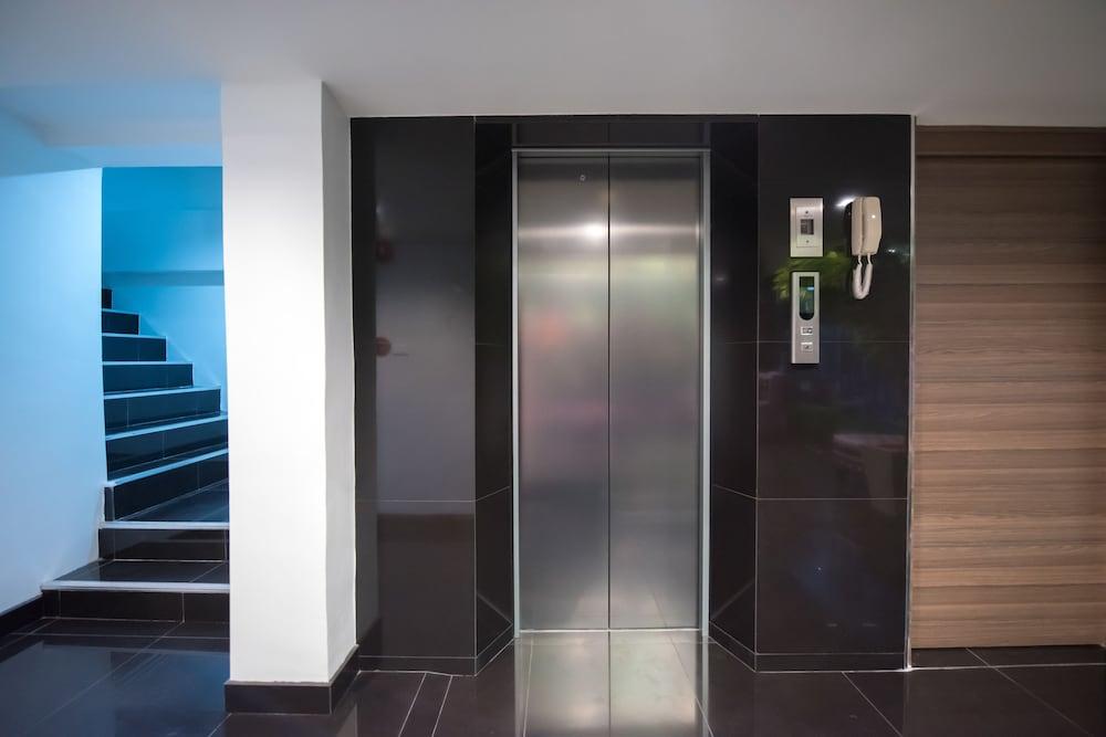 Sovereign Group At Pratunam 3* Bangkok