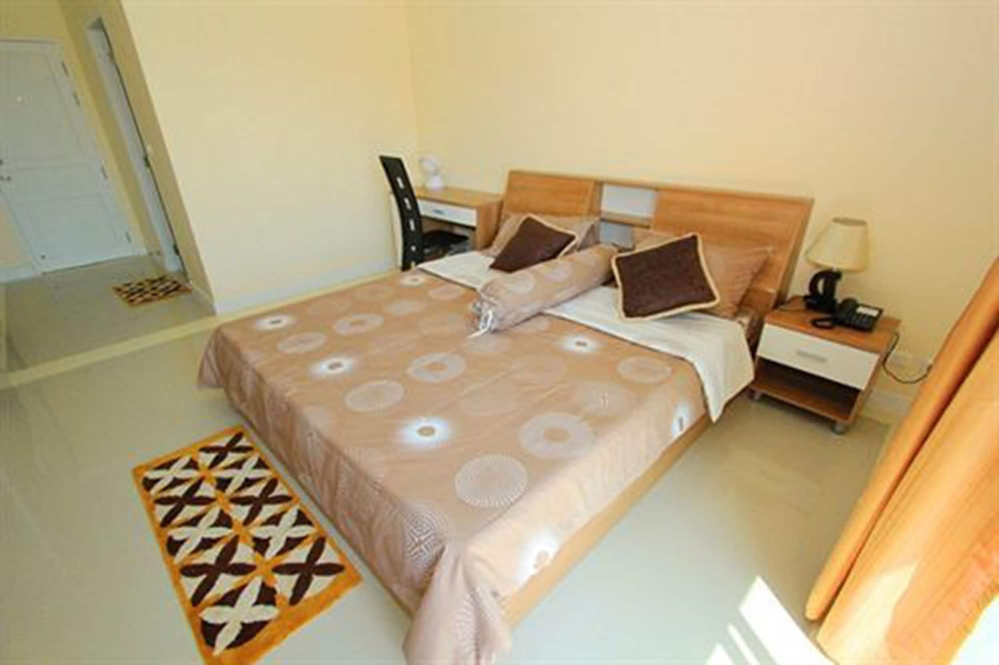 Hotel Grow Residences 3*