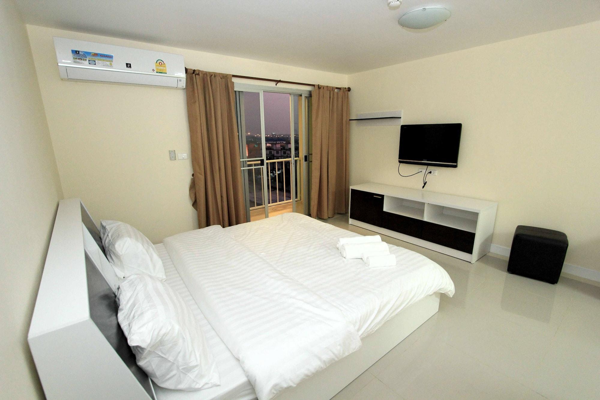 Grow Residences Hotel 3*