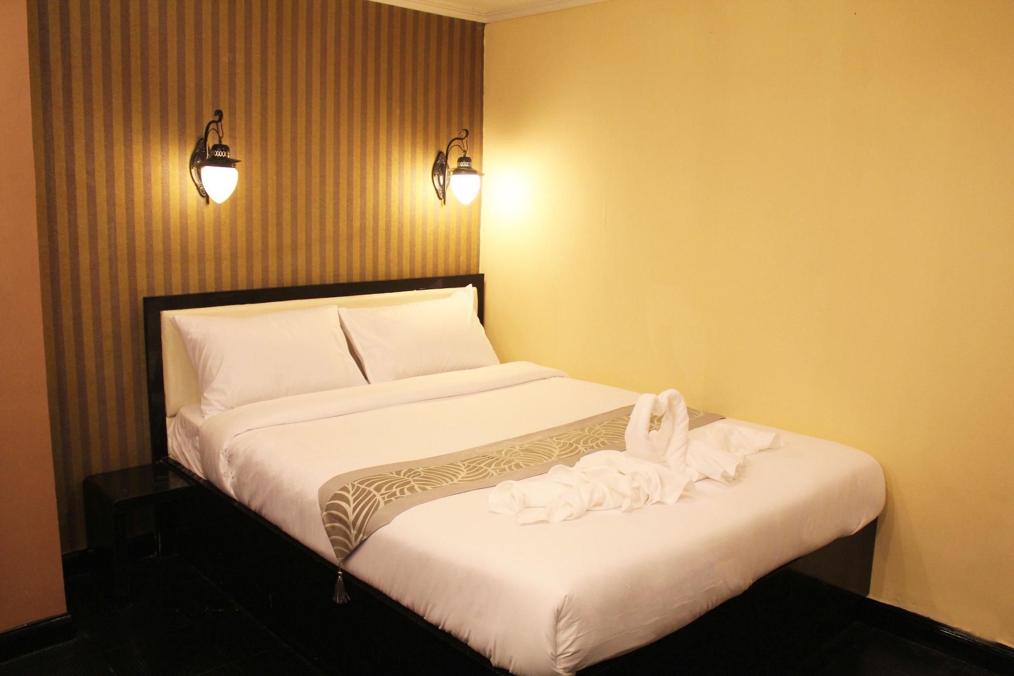 V30 Sukhumvit Hotel 3*