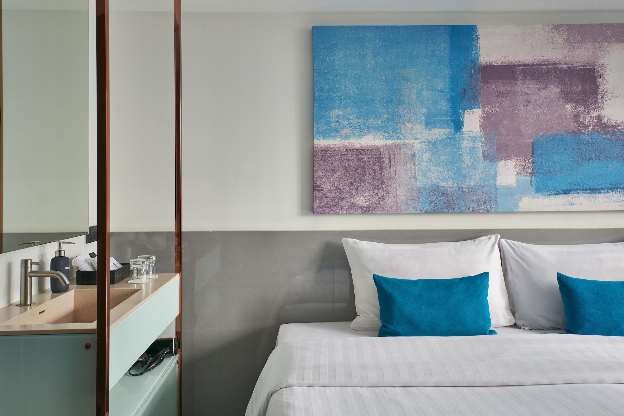 Sora Silom Hotel