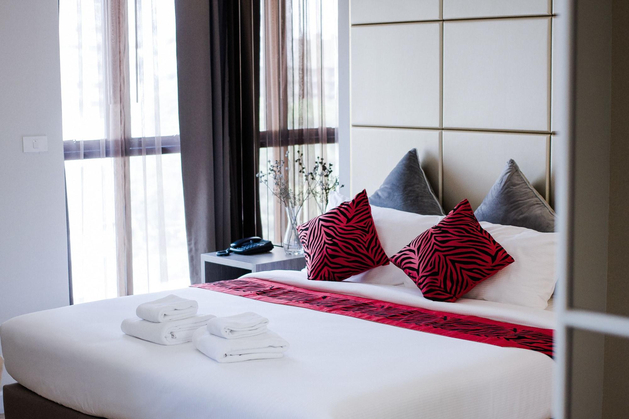 Hope Land Sukhumvit 8 Hotel