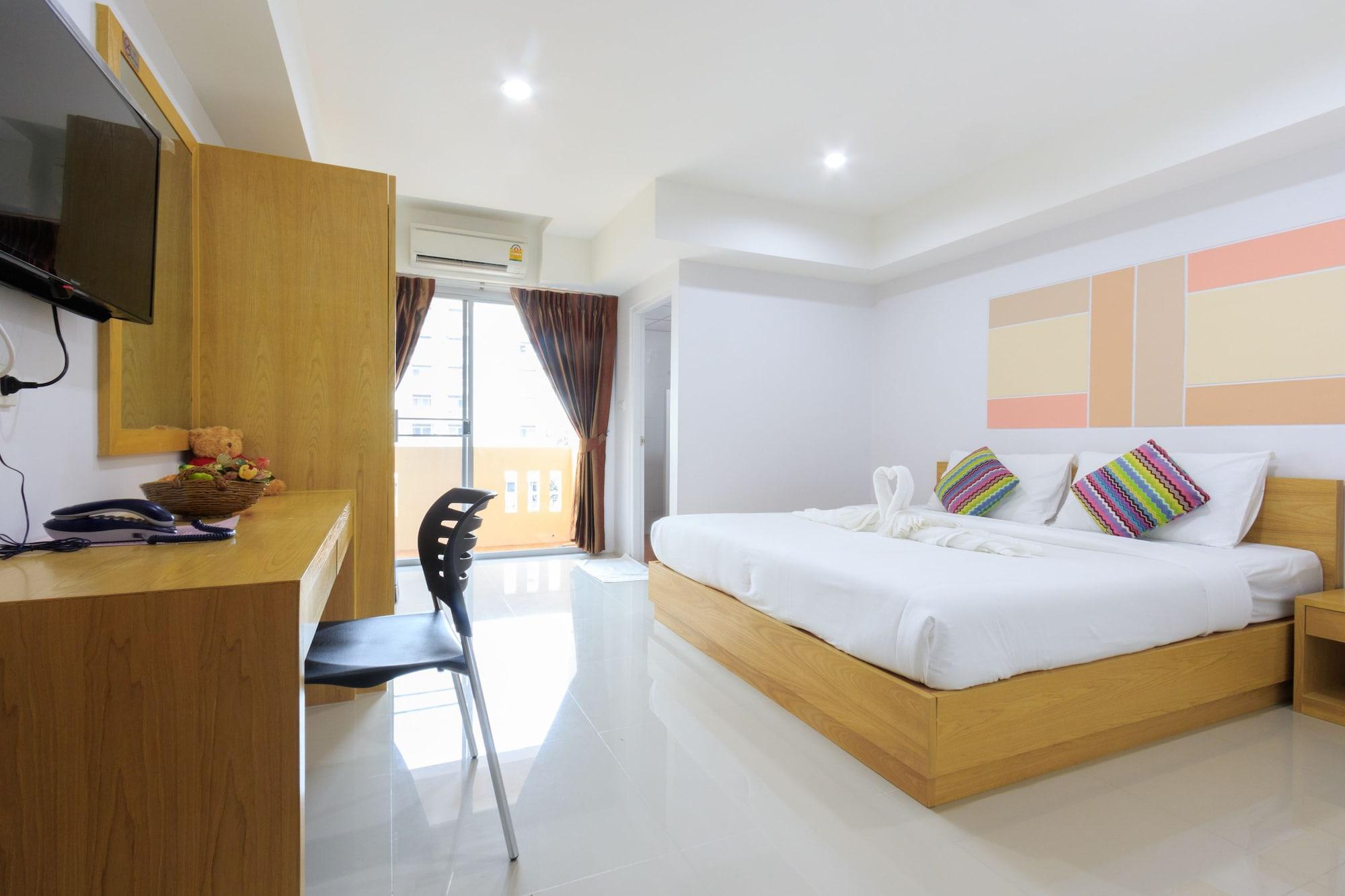 Aparthotel Jr Mansion On Nut Soi 25 2*