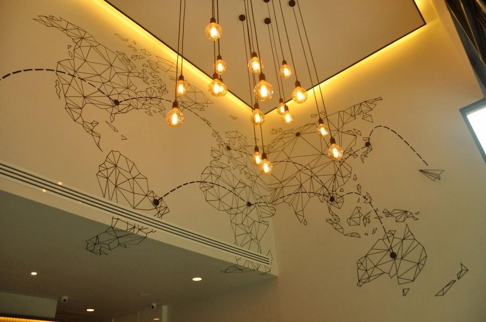 Hotel The Journey Laksi 3*