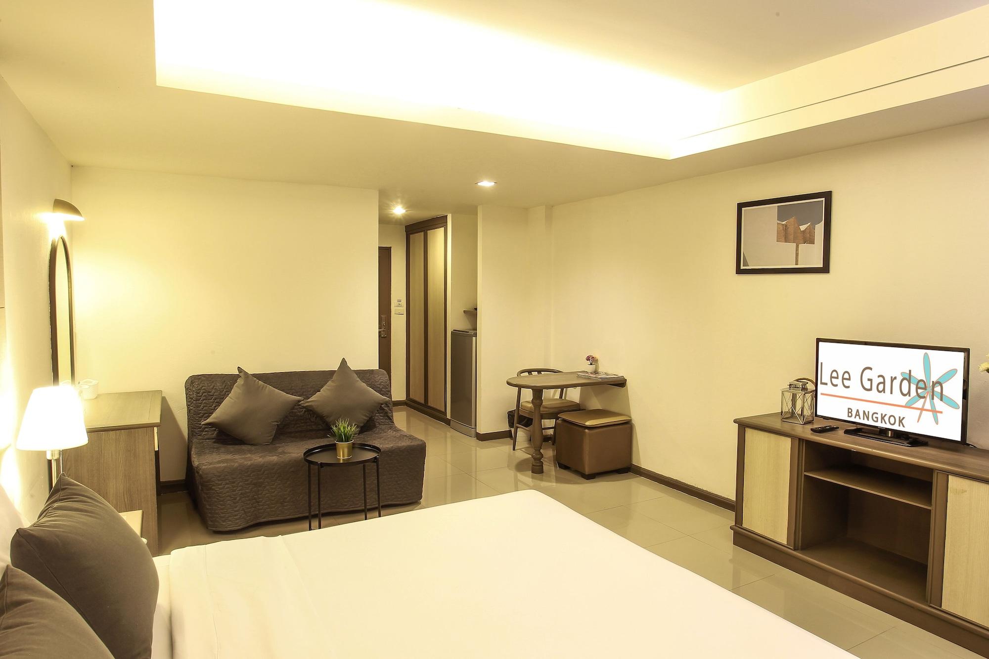 Lee Garden Hotel 4*
