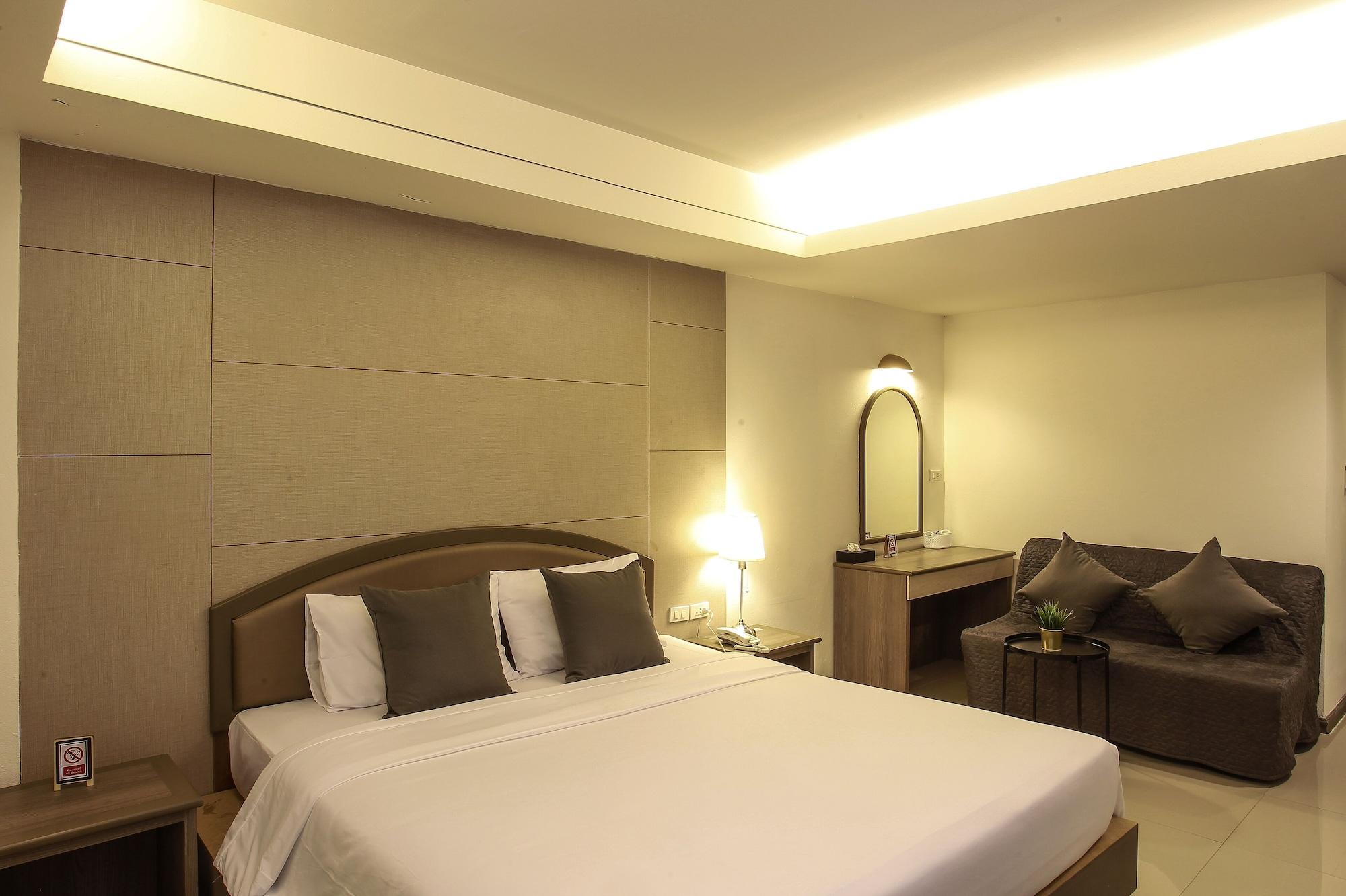 Lee Garden Hotel