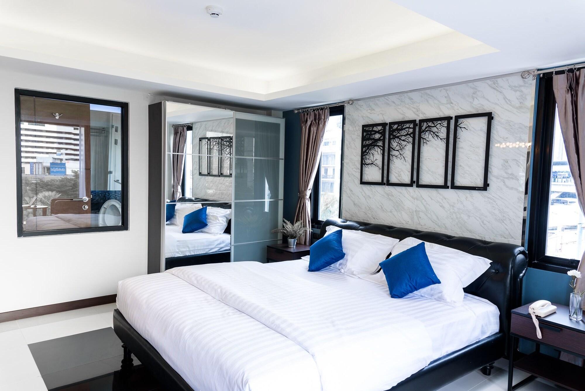 The Connex Asoke Hotel