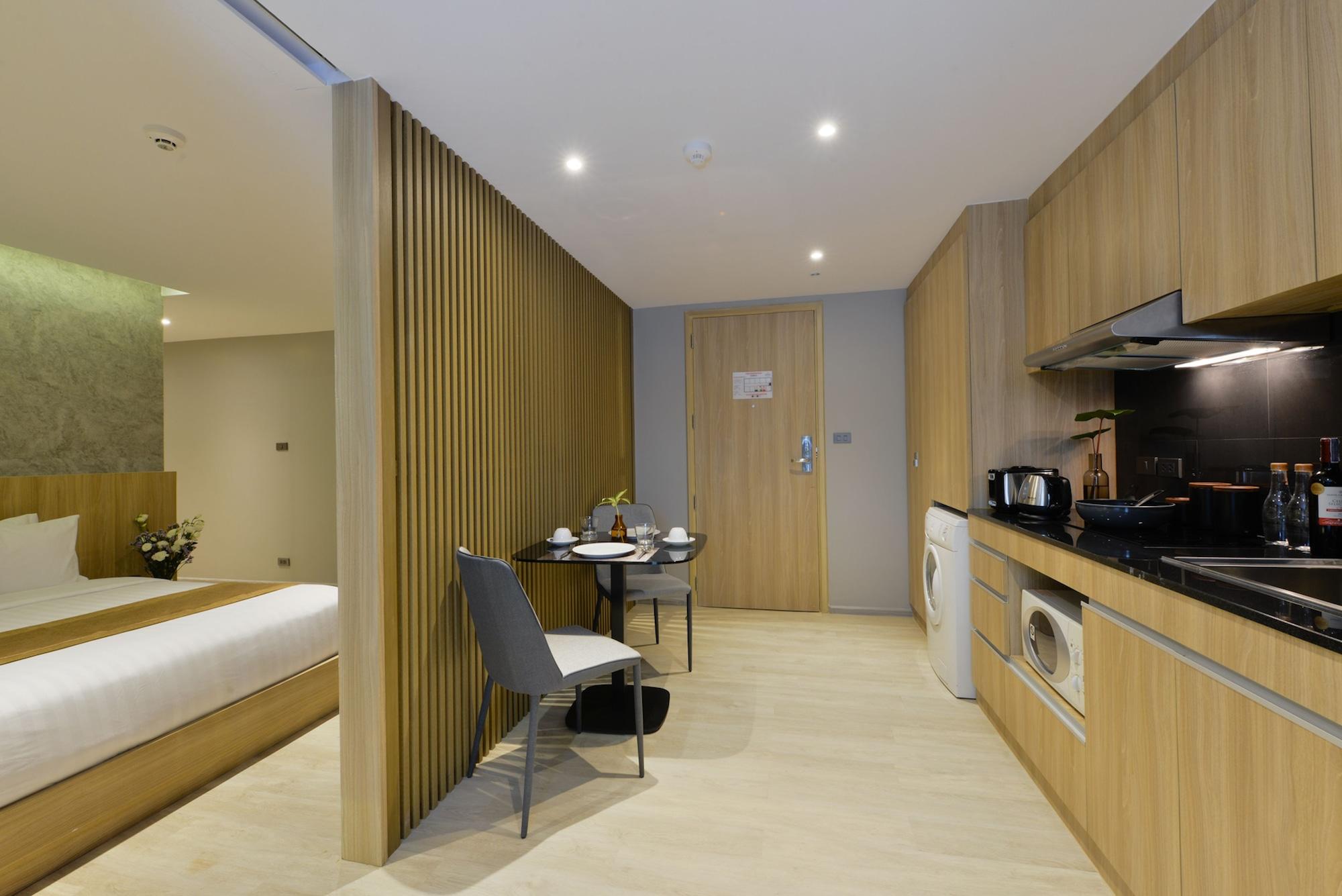 Aspira Tropical Thong Lor Hotel