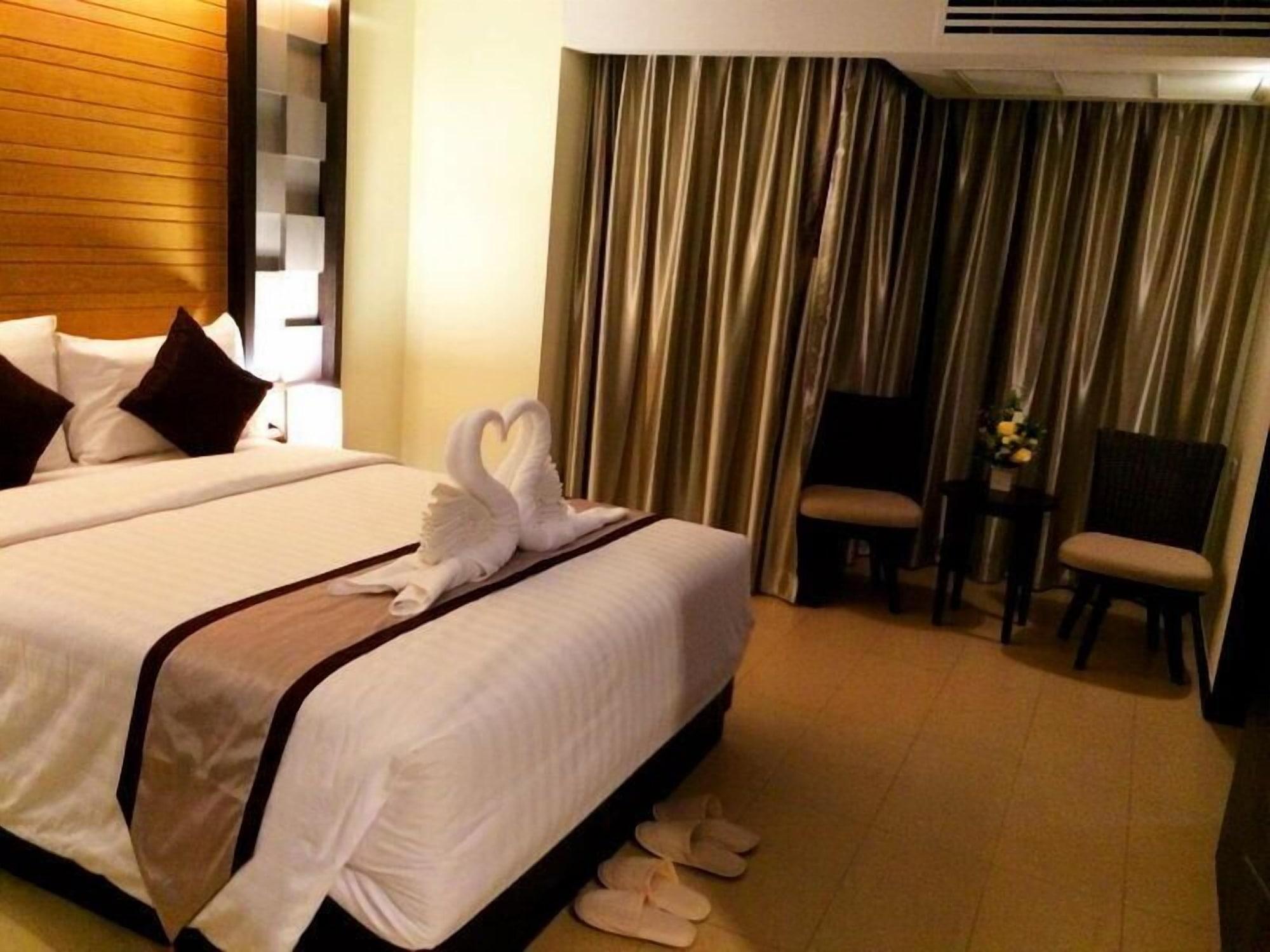 Sky Dome Resotel - โรงแรมสกายโดม รีโซเทล Hotel 5*