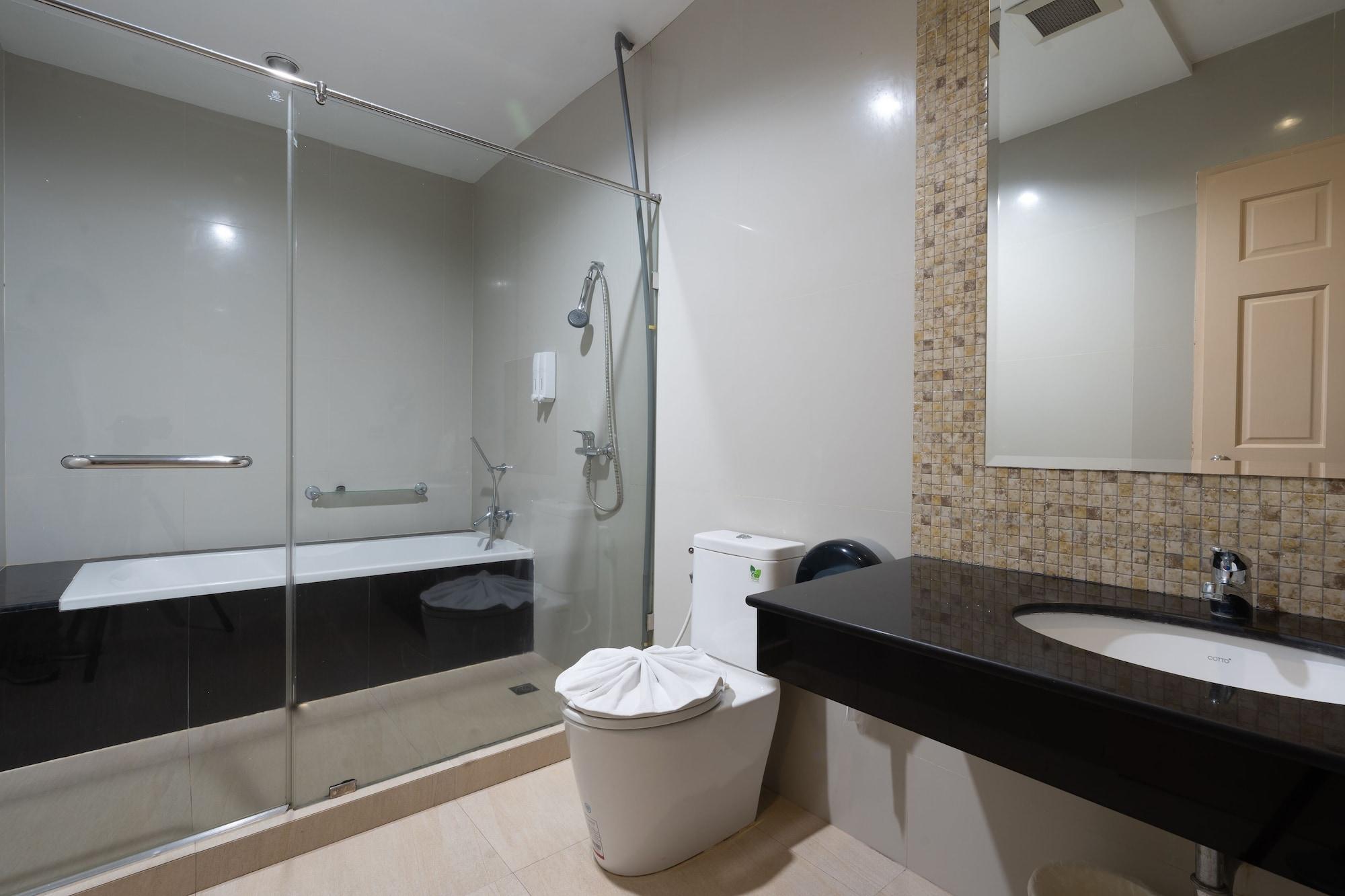 Greenview Ekkamai10 Bangkok
