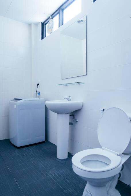 Apartemen T4 Two Bedrooms Full Kitchen/1 Min To Bts