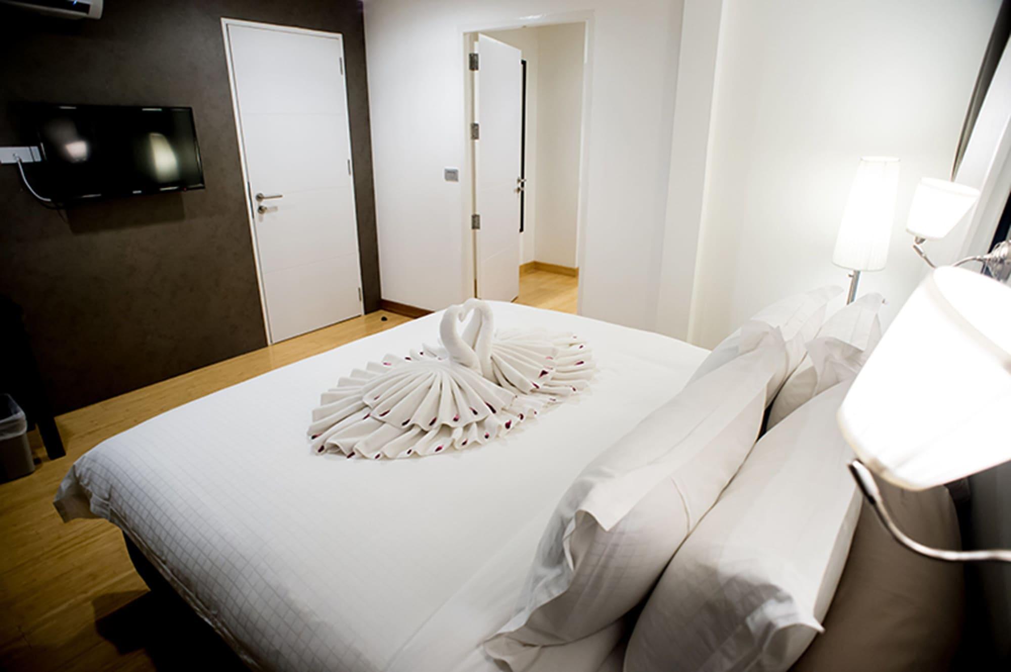 C U Hotel 3*