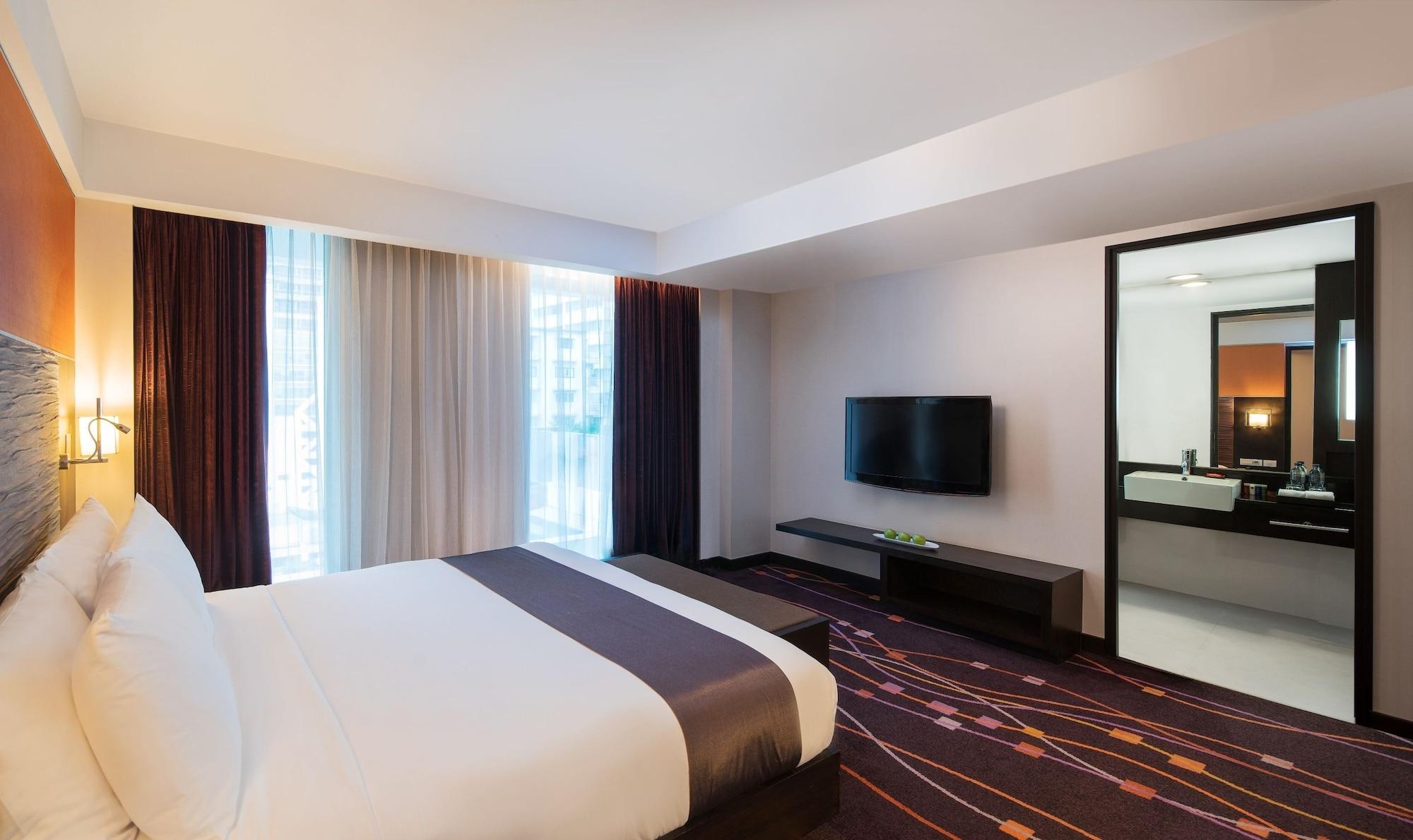 Radisson Sukhumvit 4*