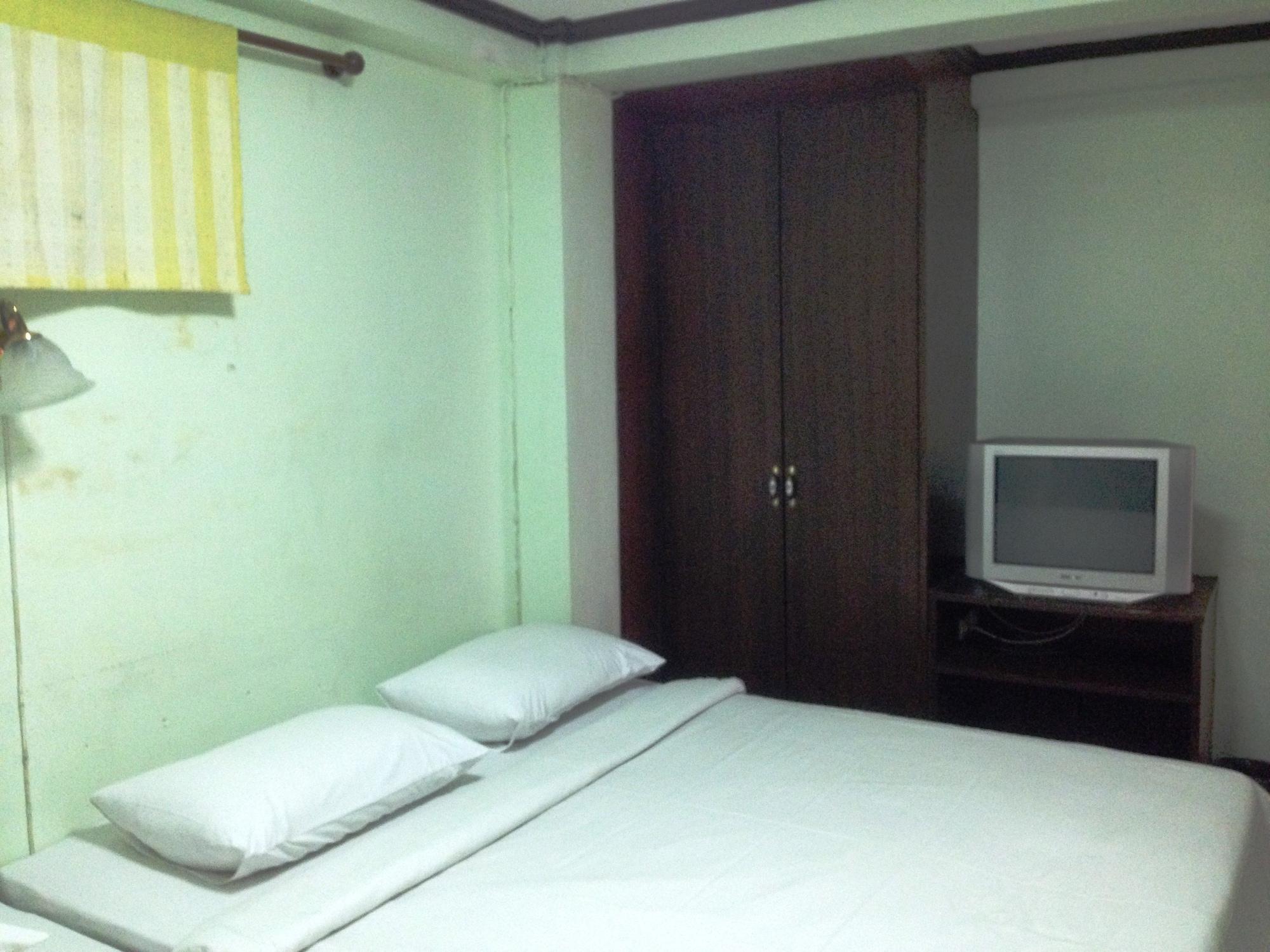 Amarin Guest house *
