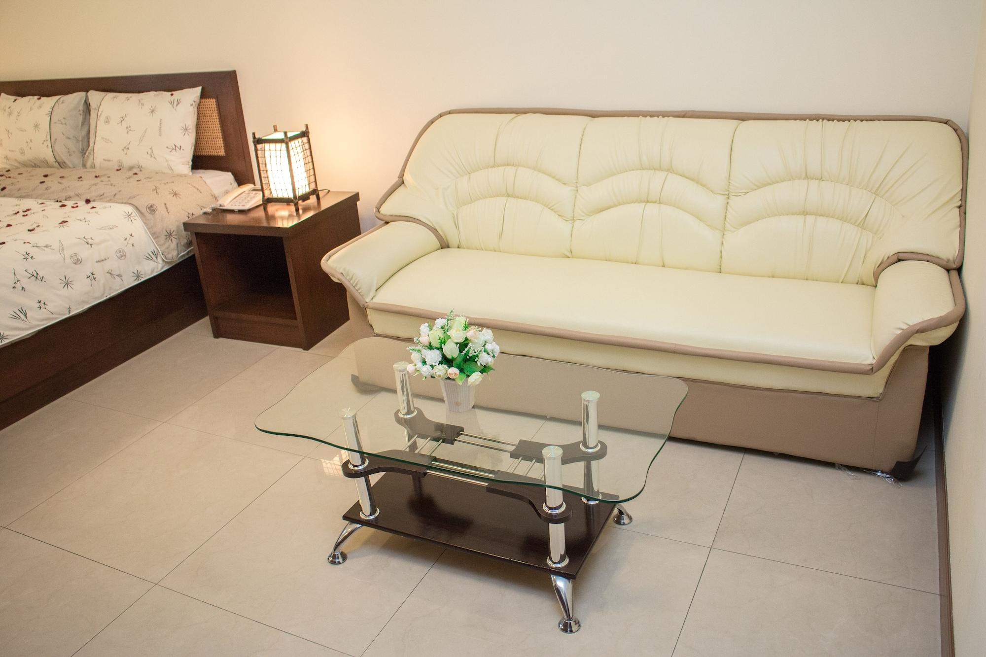 K.v.mansion Aparthotel 3*