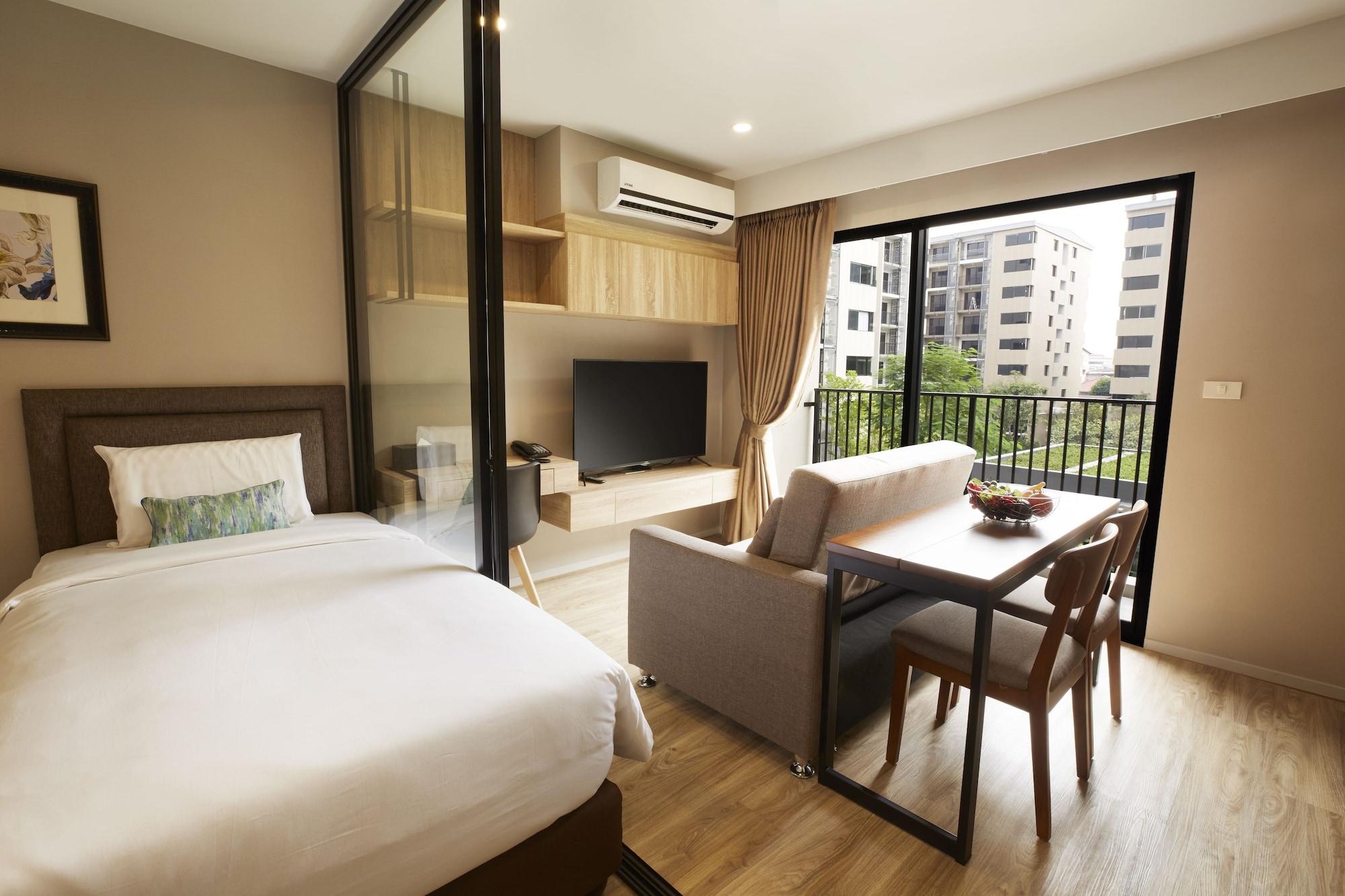 Blossom Sathorn By Tvc Hotel