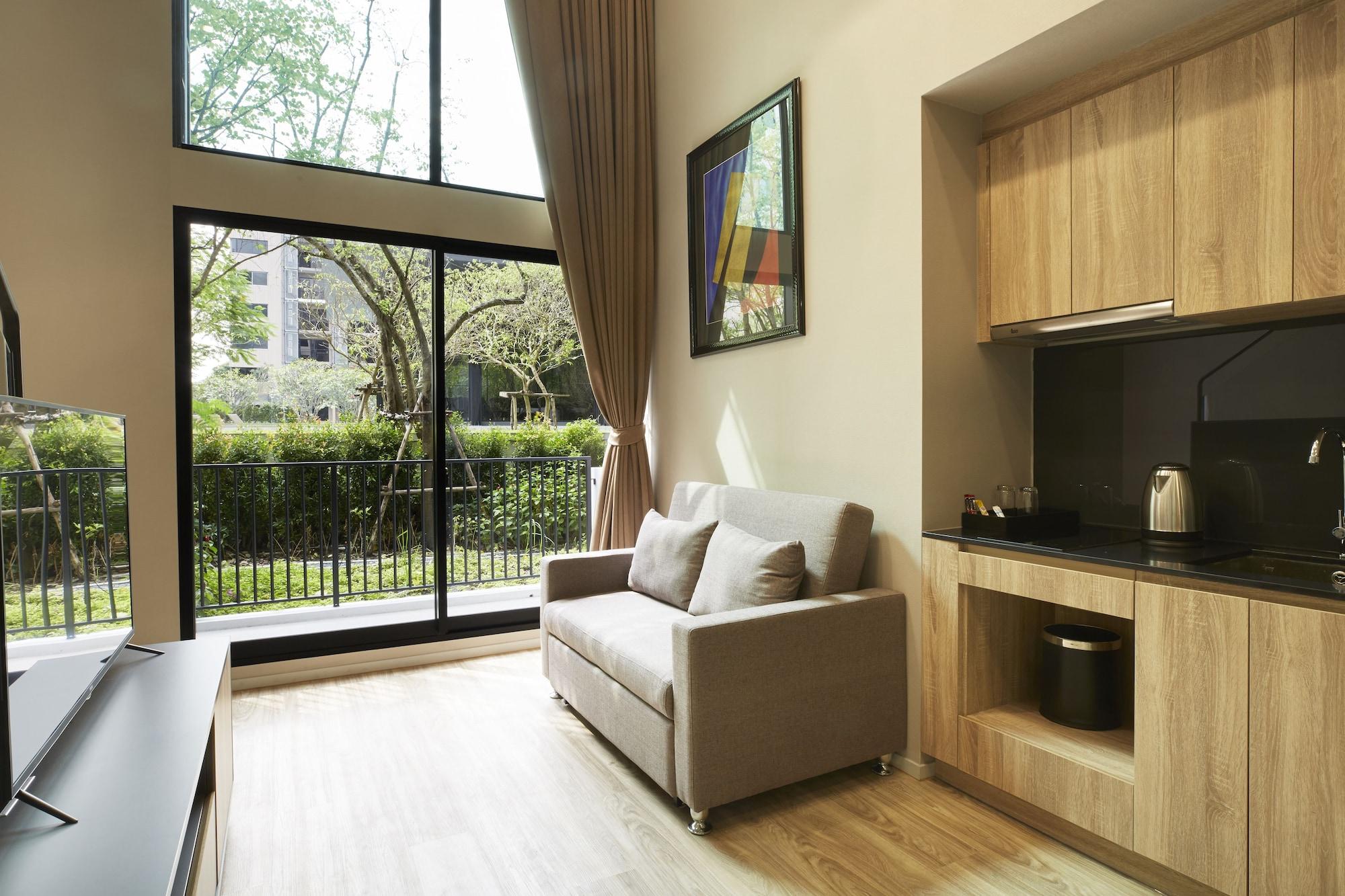 Hotel Blossom Sathorn By Tvc